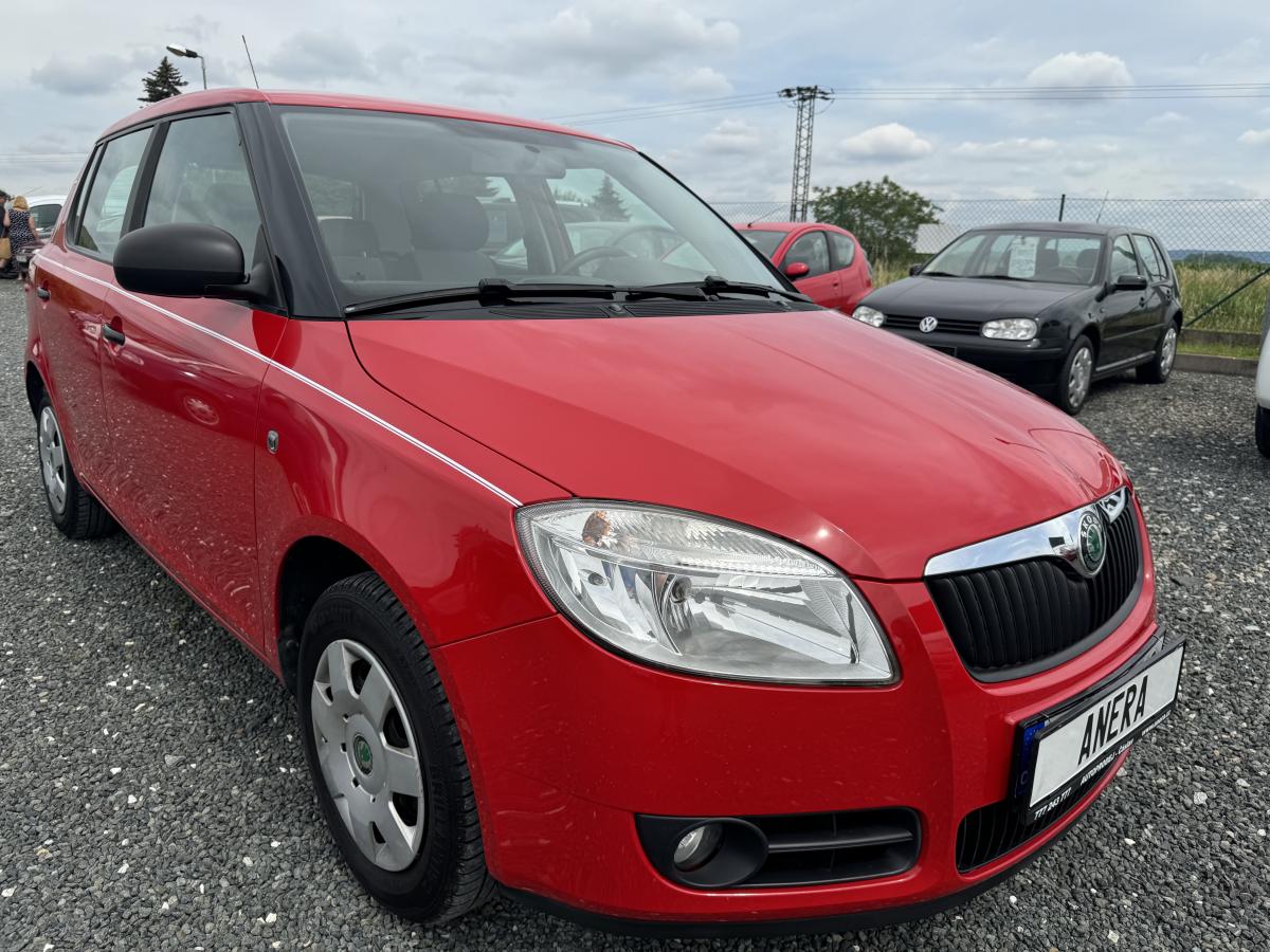Škoda Fabia II 1.4 16V, 117 tis km, 1.Maj