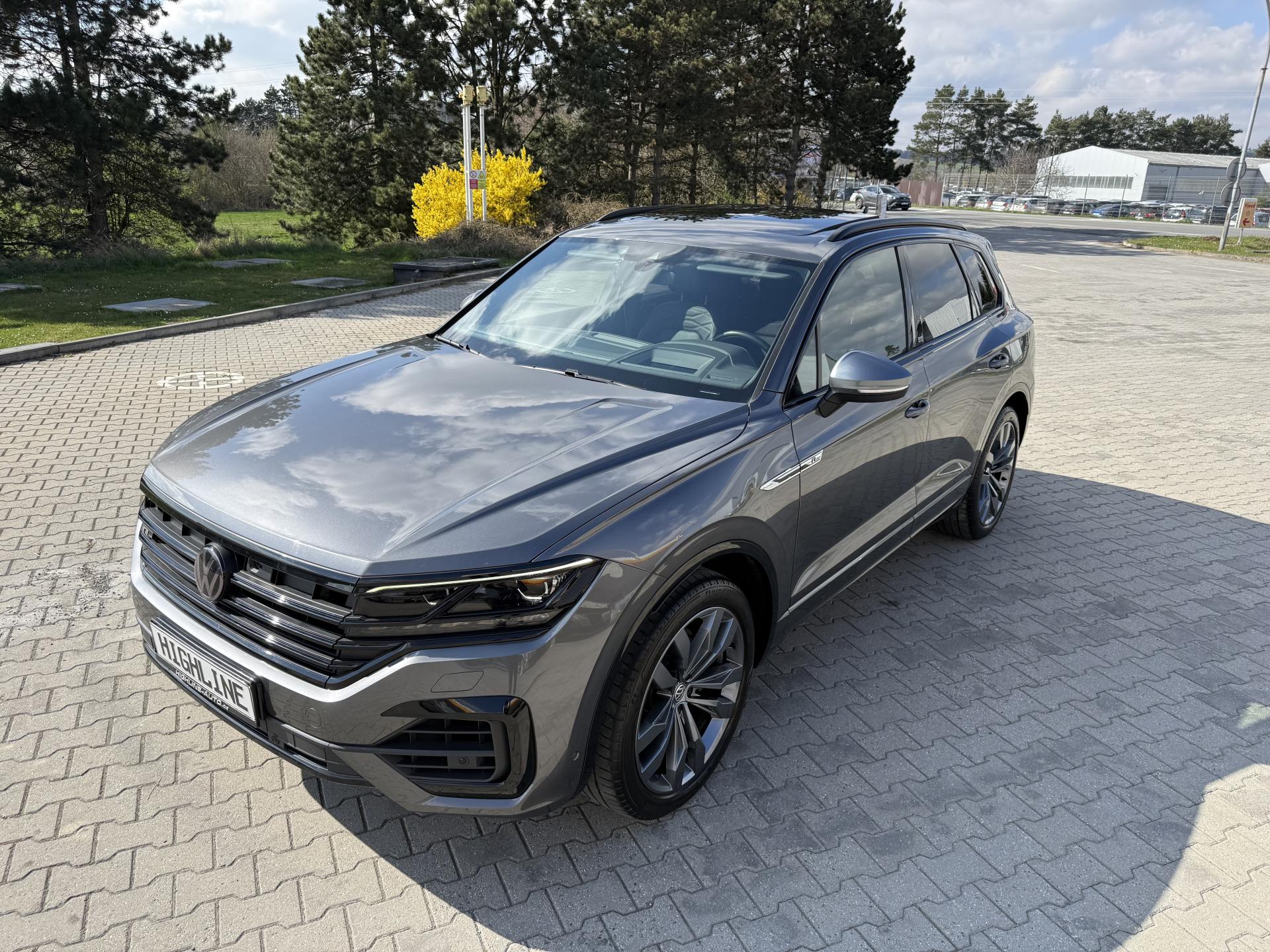 Volkswagen Touareg 3.0 TDI R-LINE ONE MILLION