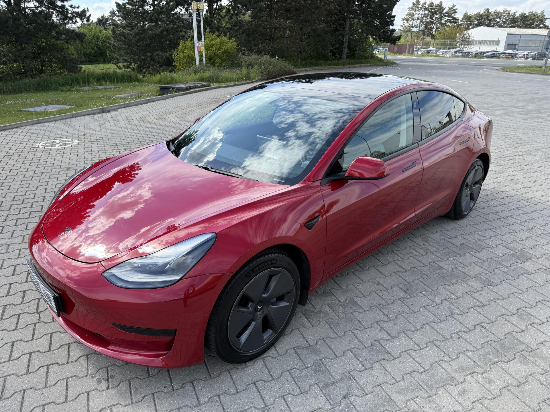Tesla Model 3 STANDARD PLUS