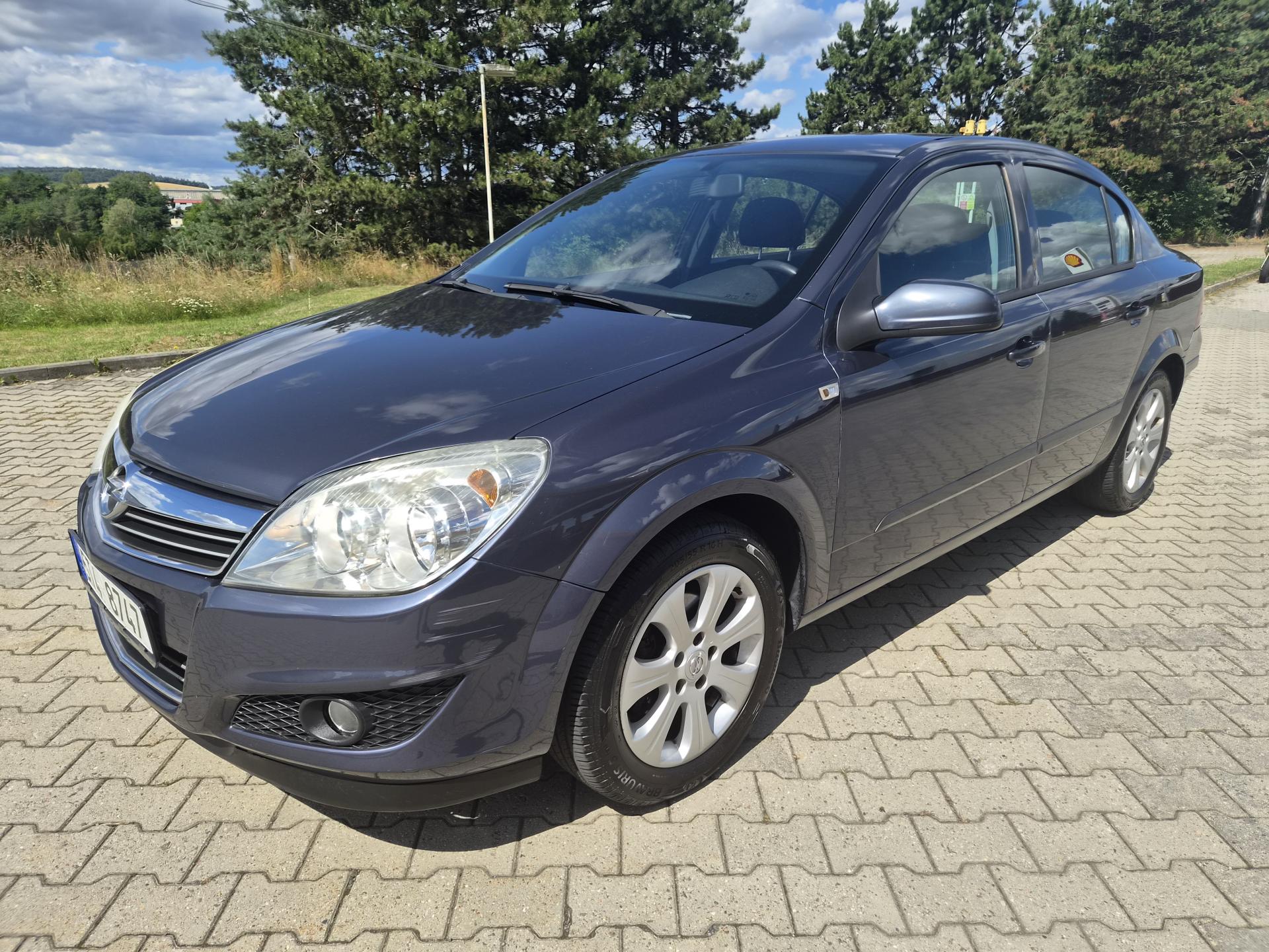 Opel Astra 1,6 16V Enjoy