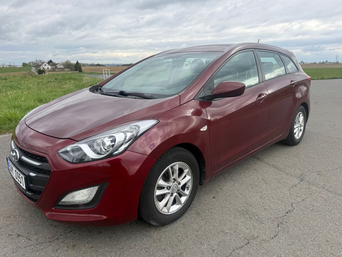 Hyundai i30 COMFORT 1,6 81 kW