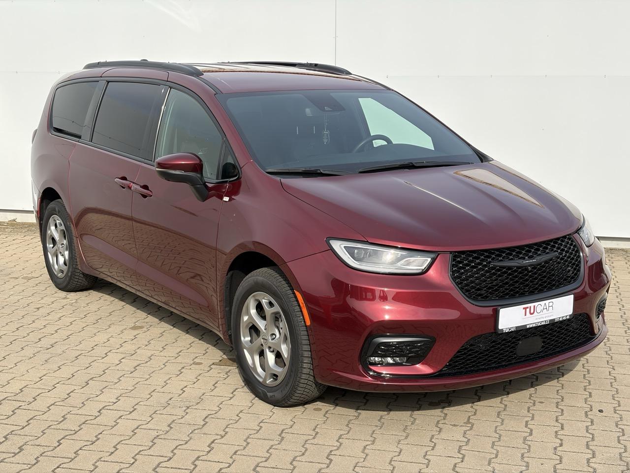 Chrysler Pacifica Touring L AWD S paket + LPG