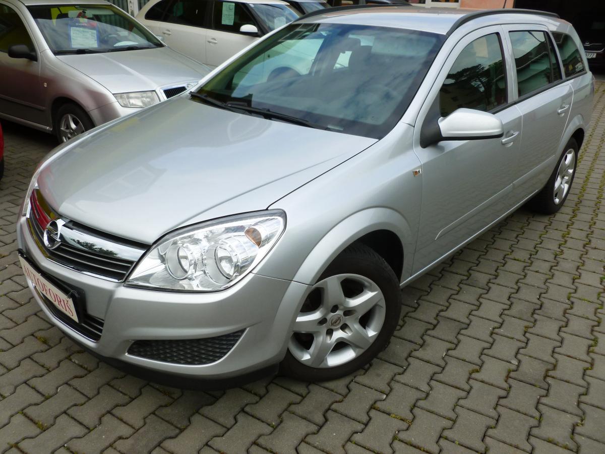 Opel Astra 1.6 16V 85KW zachovalá