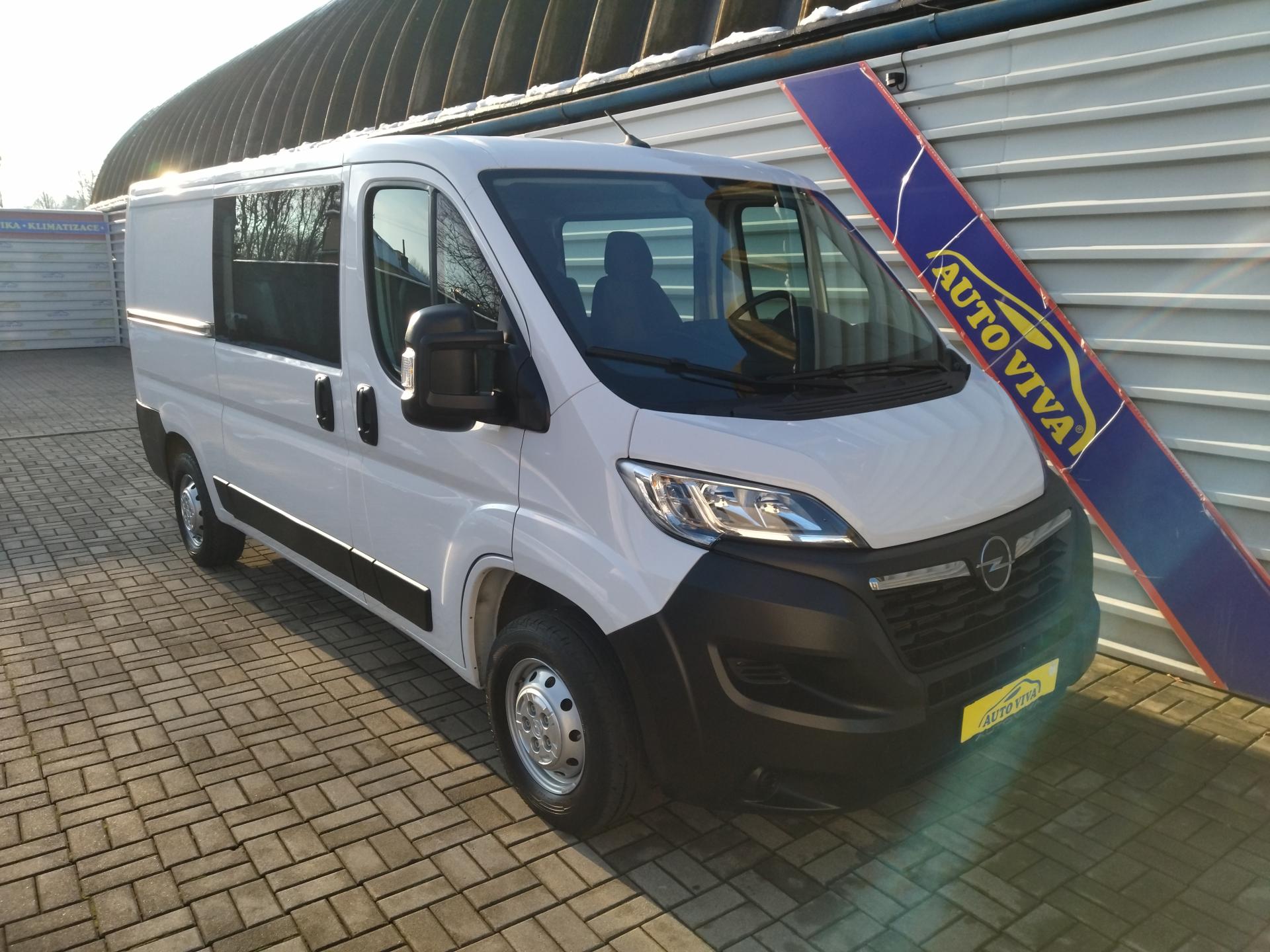 Opel Movano 2,2BHDi L2H1, 7 míst, Vestavba