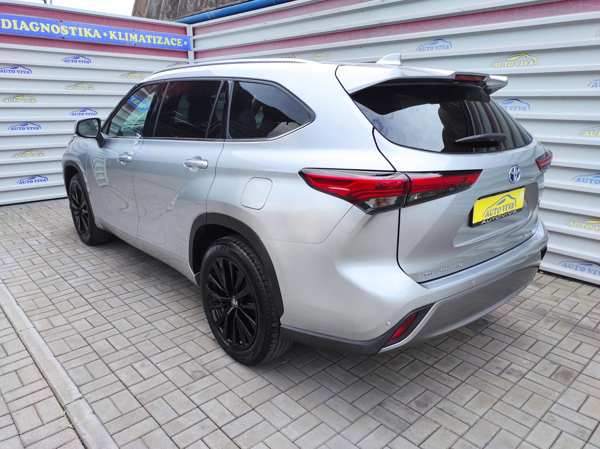 Toyota Highlander 2.5e-CVT HEV 7míst, AWD