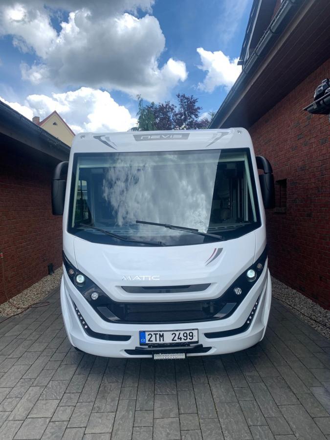 McLouis NEVIS 870 ČR, AUTOMAT!