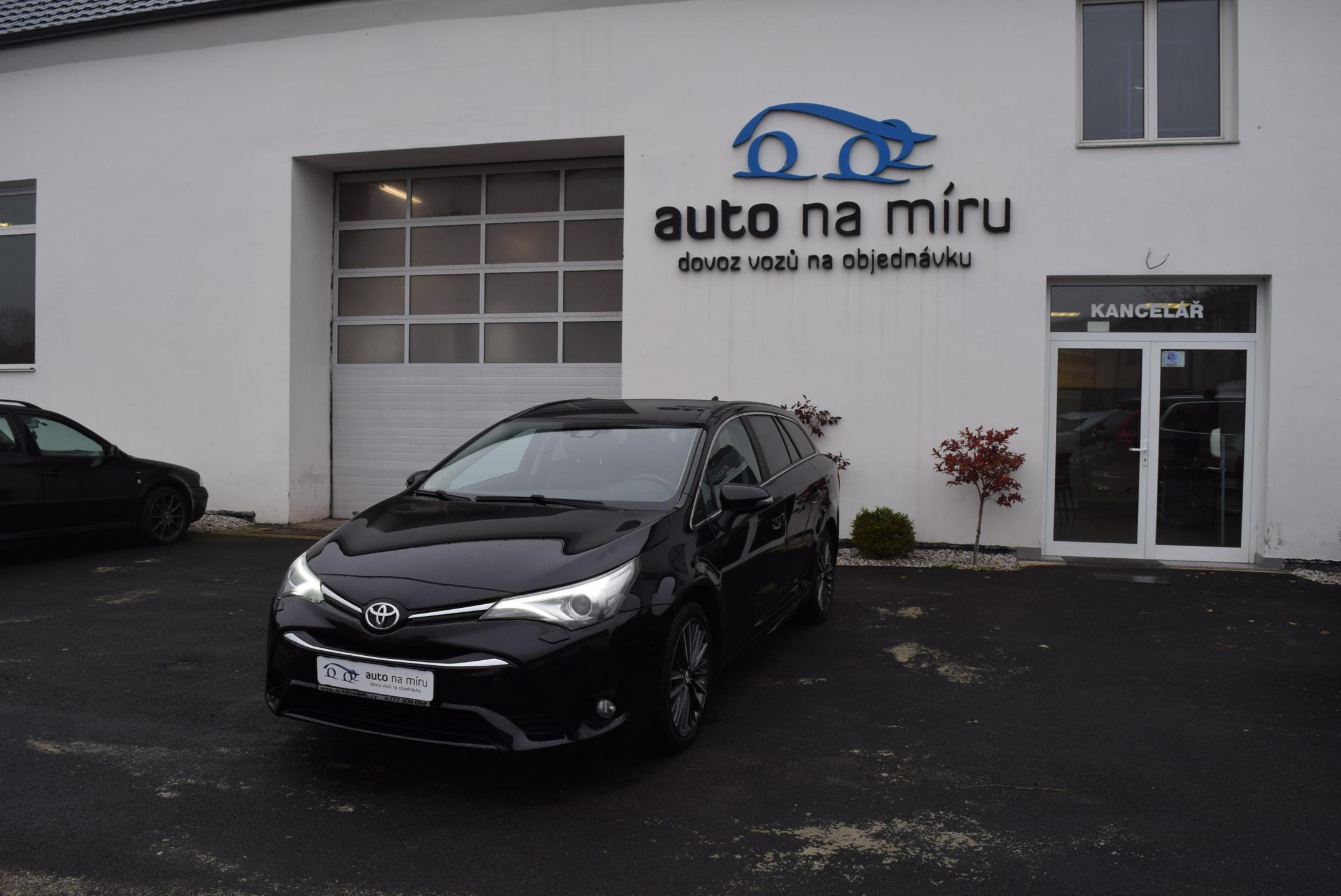 Toyota Avensis 1.8VVTI 108kw SPORT TOURER XEN