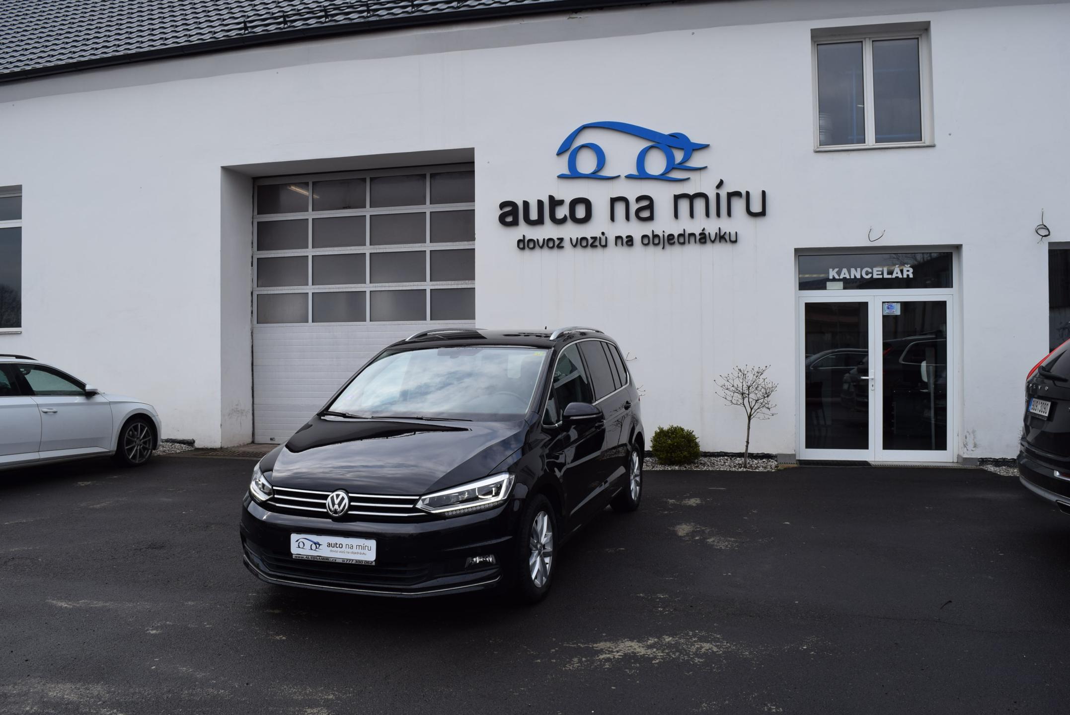 Volkswagen Touran 1.4TSI 110kw HIGHLINE TAŽ LED