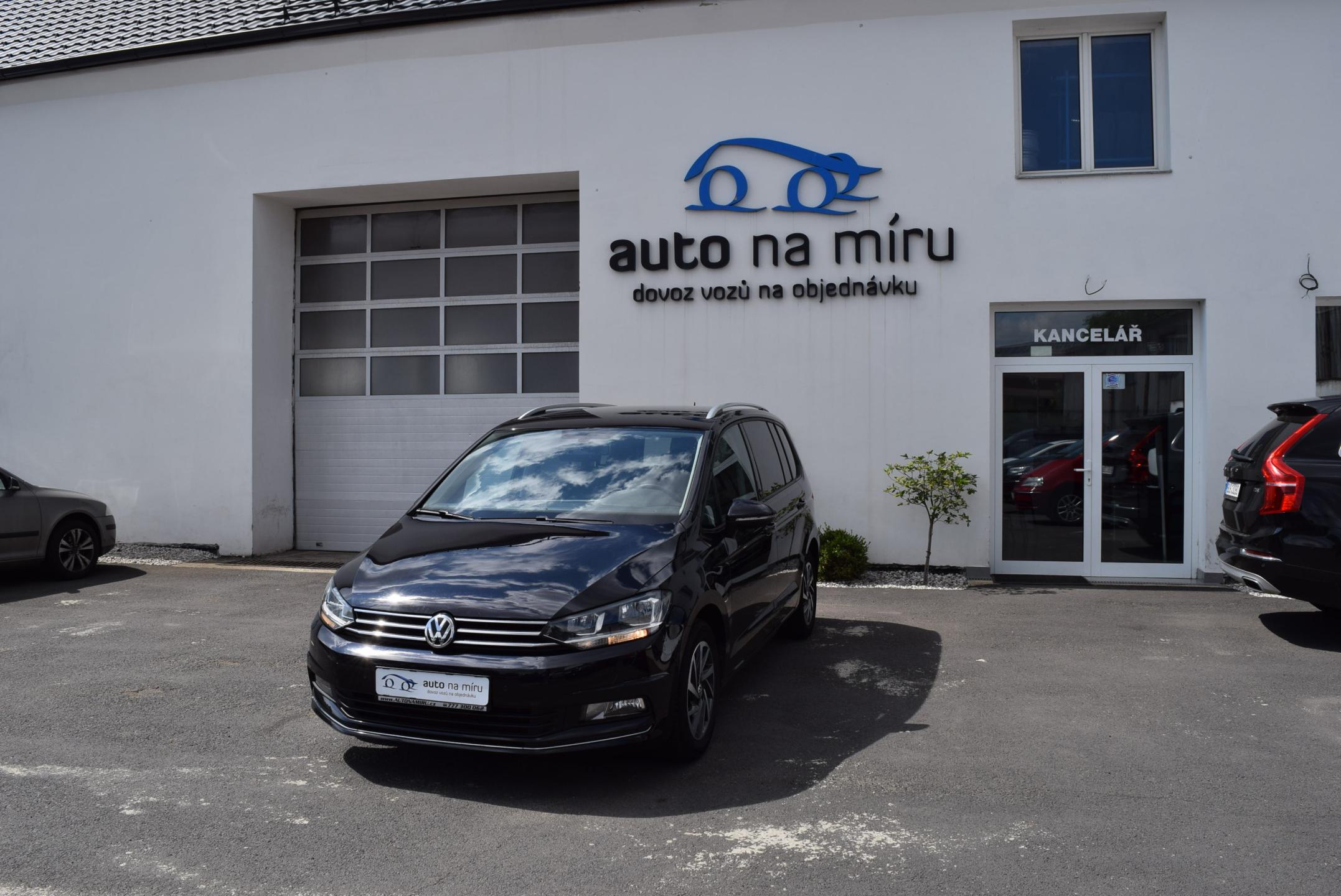 Volkswagen Touran 1.4TSI 110kw 7MÍST CLBMT NAVI