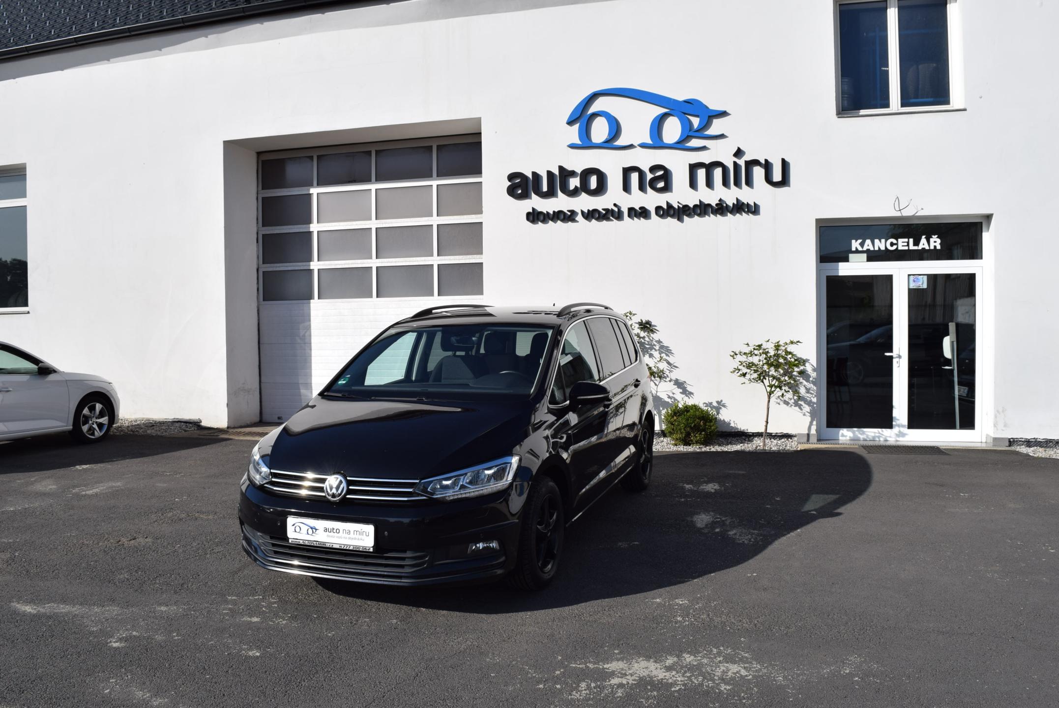 Volkswagen Touran 1.4TSI 110kw CLBMT 7MÍST LED