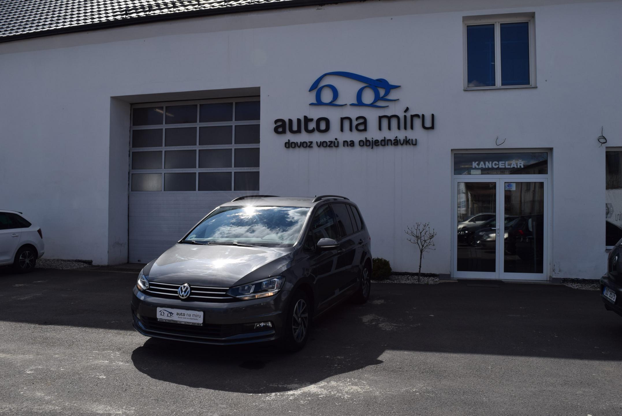 Volkswagen Touran 1.4TSI 110kw COMFORTLINE TAŽ