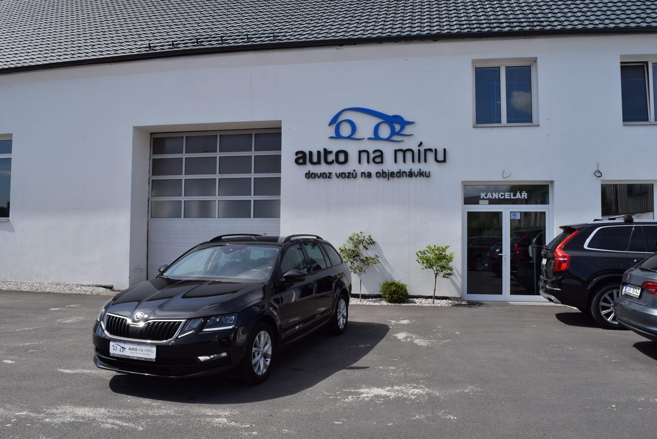 Škoda Octavia 2.0TDI 110kw AMBI LED TAŽ NAVI