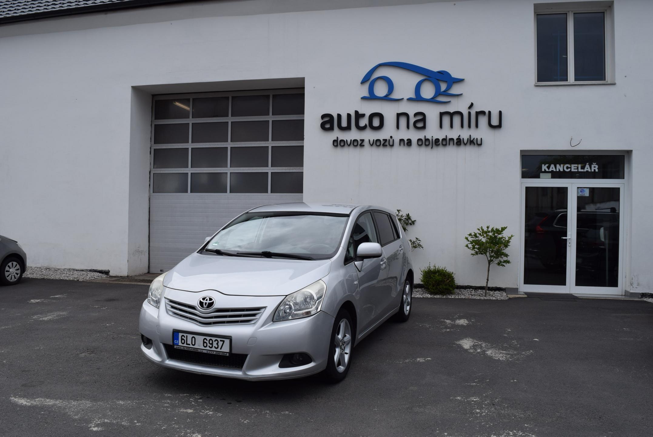 Toyota Verso 1.8VVT-i 108kw HIGH AC TEMPOMA
