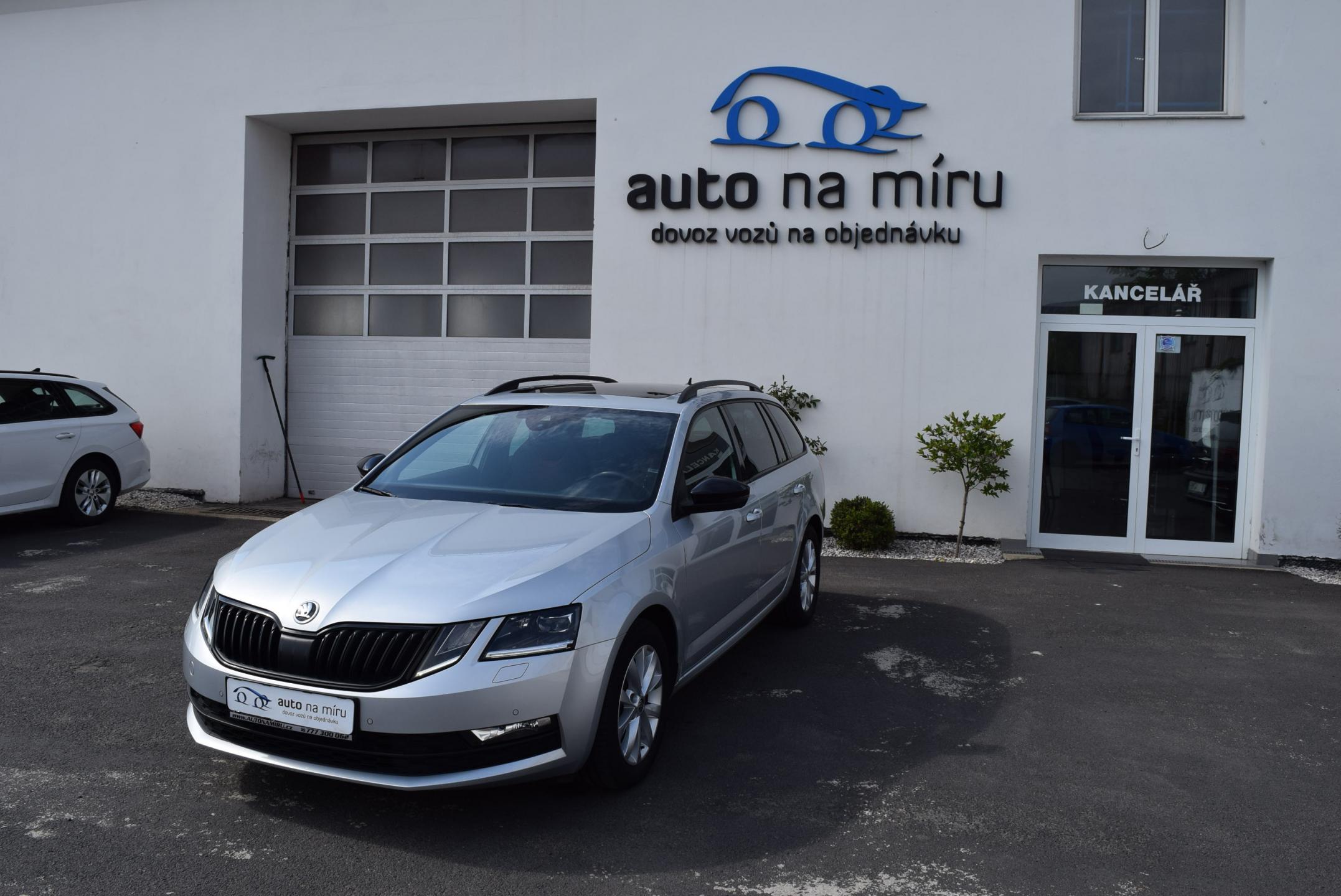 Škoda Octavia 2.0TDI 110kw DSG 7° STYLE PANO