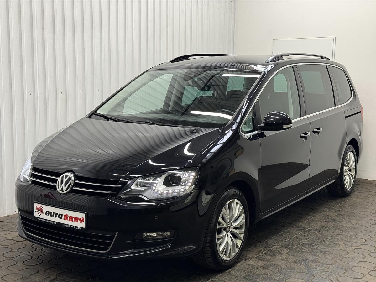 Volkswagen Sharan 2.0TDI 110kW DSG ACC 7MÍST LED