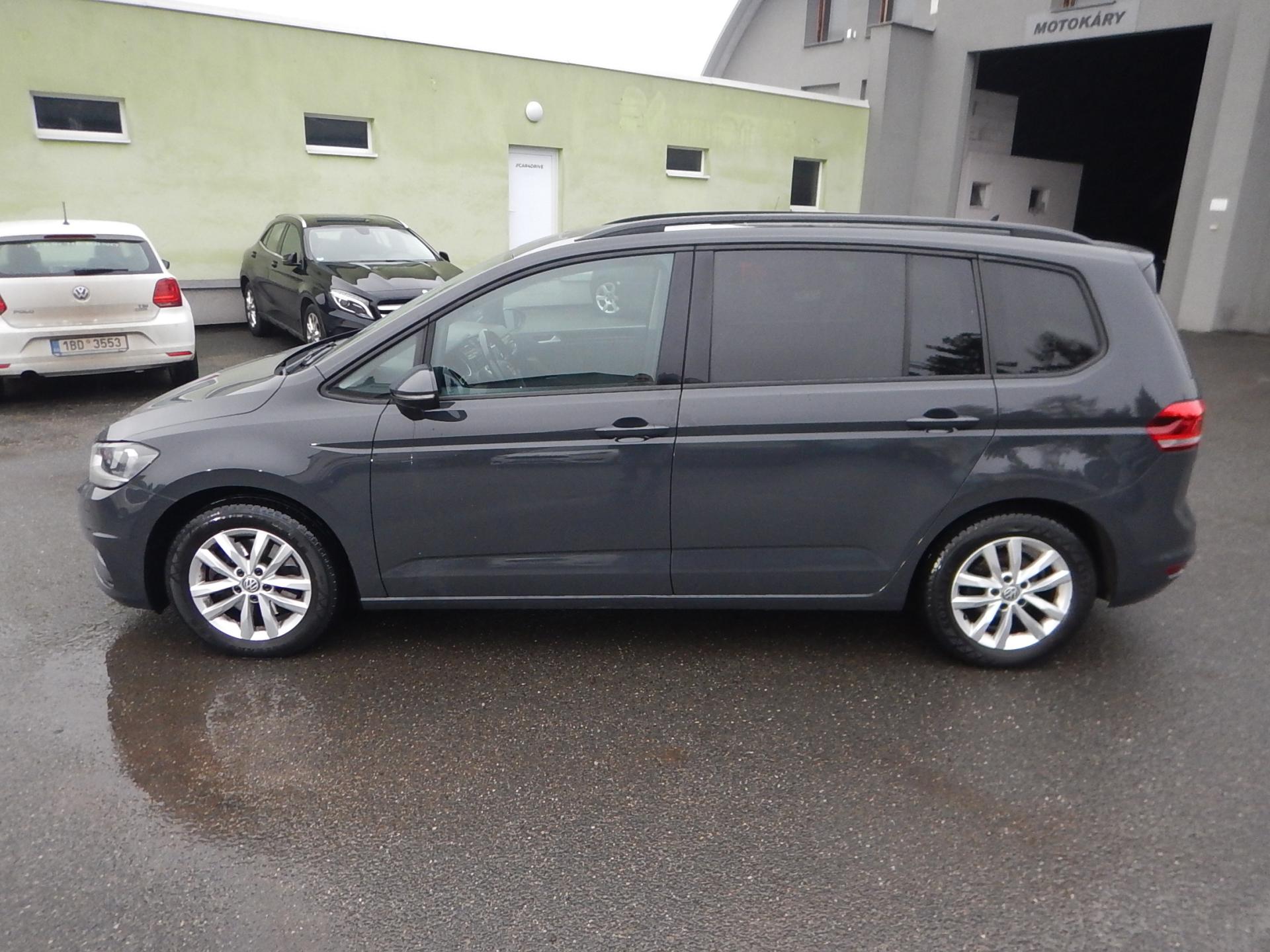 Volkswagen Touran 1.6 TDI, DSG, PANORAMA