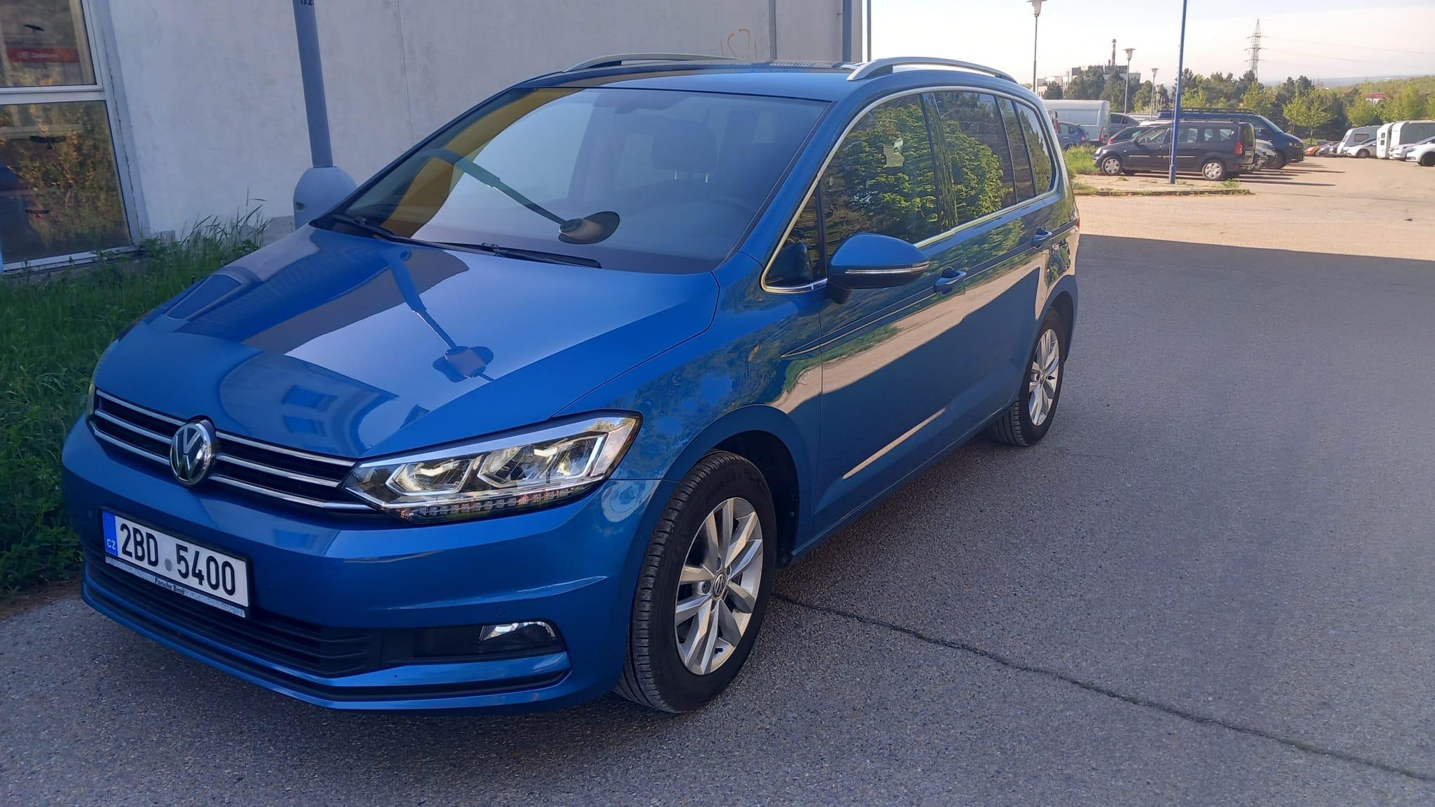 Volkswagen Touran 1.5 TSI, ČR, DSG