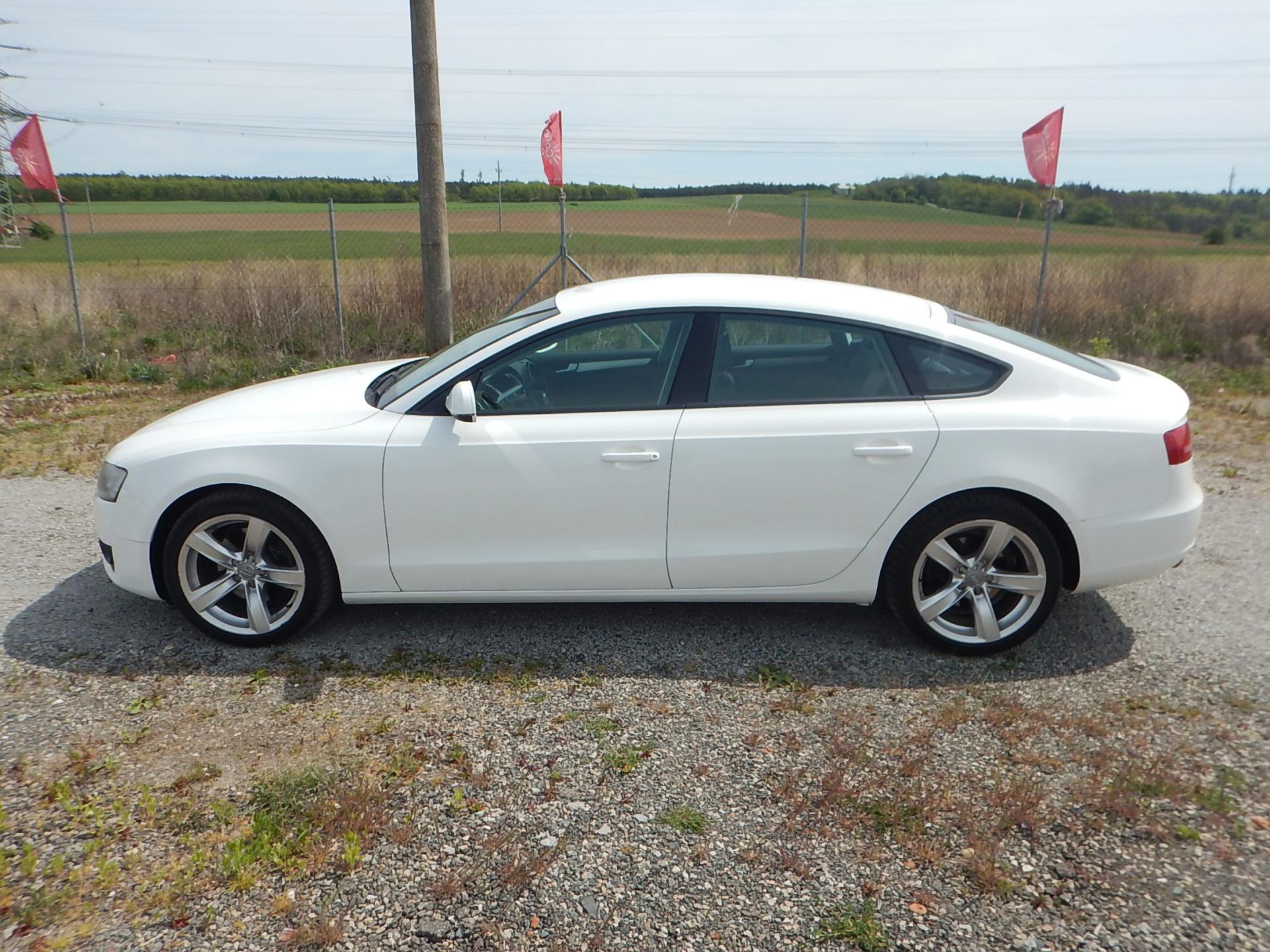 Audi A5 2.0 TDI, MANUÁL, DIGIKLIMA