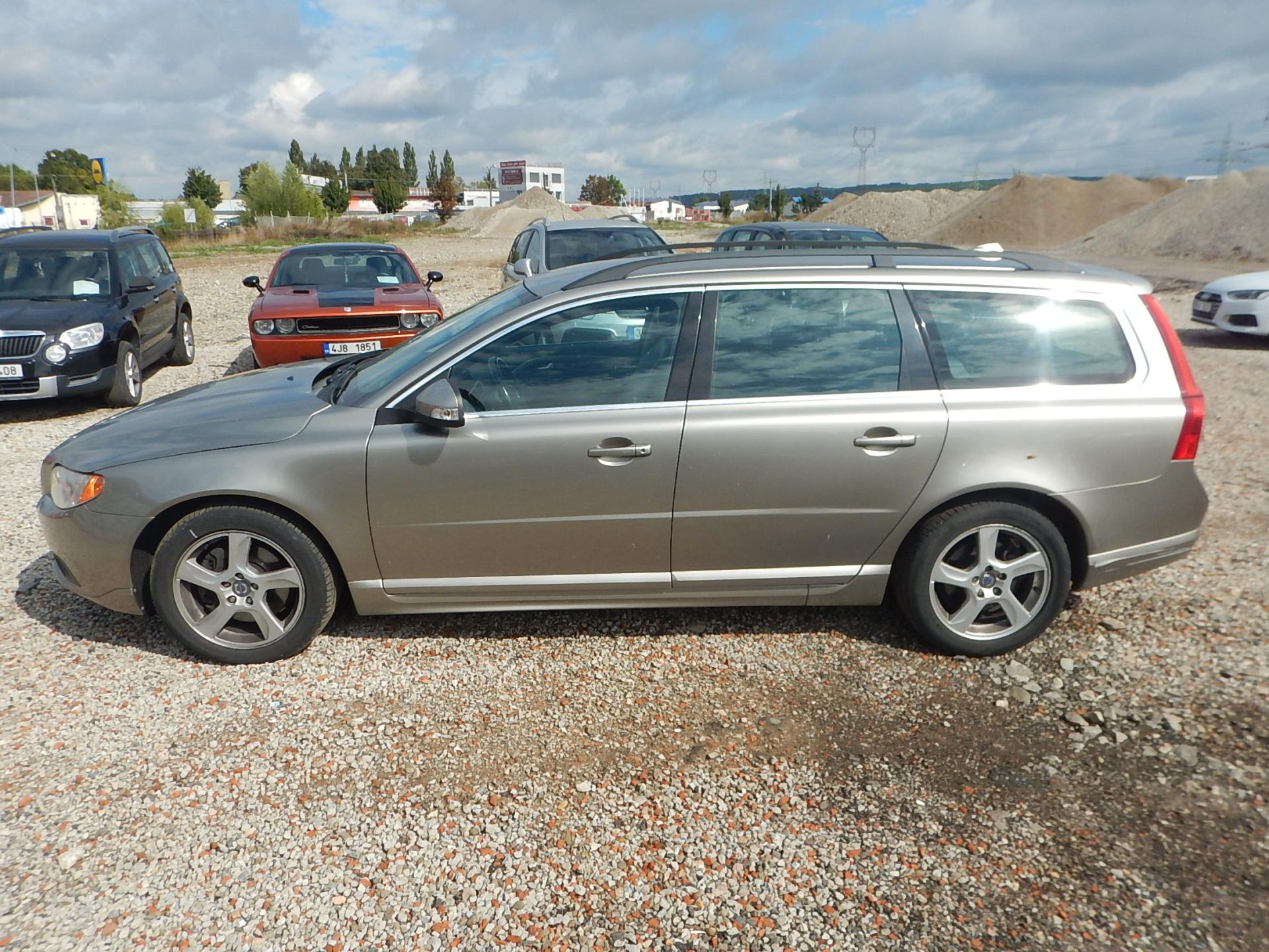 Volvo V70 D3 2.0 D, AUT, 120 kW
