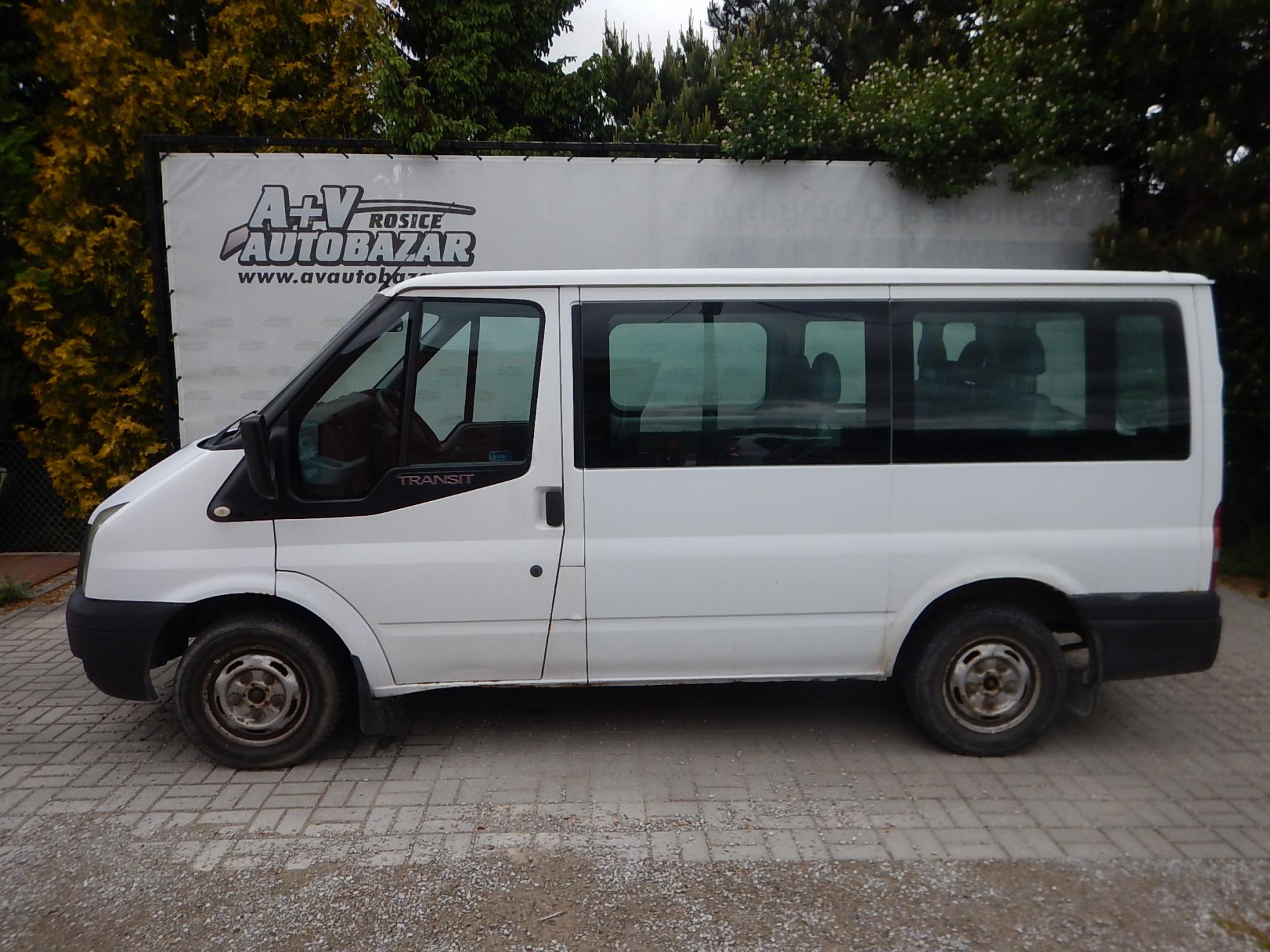 Ford Transit 2.2 TDCi, 9 MÍST