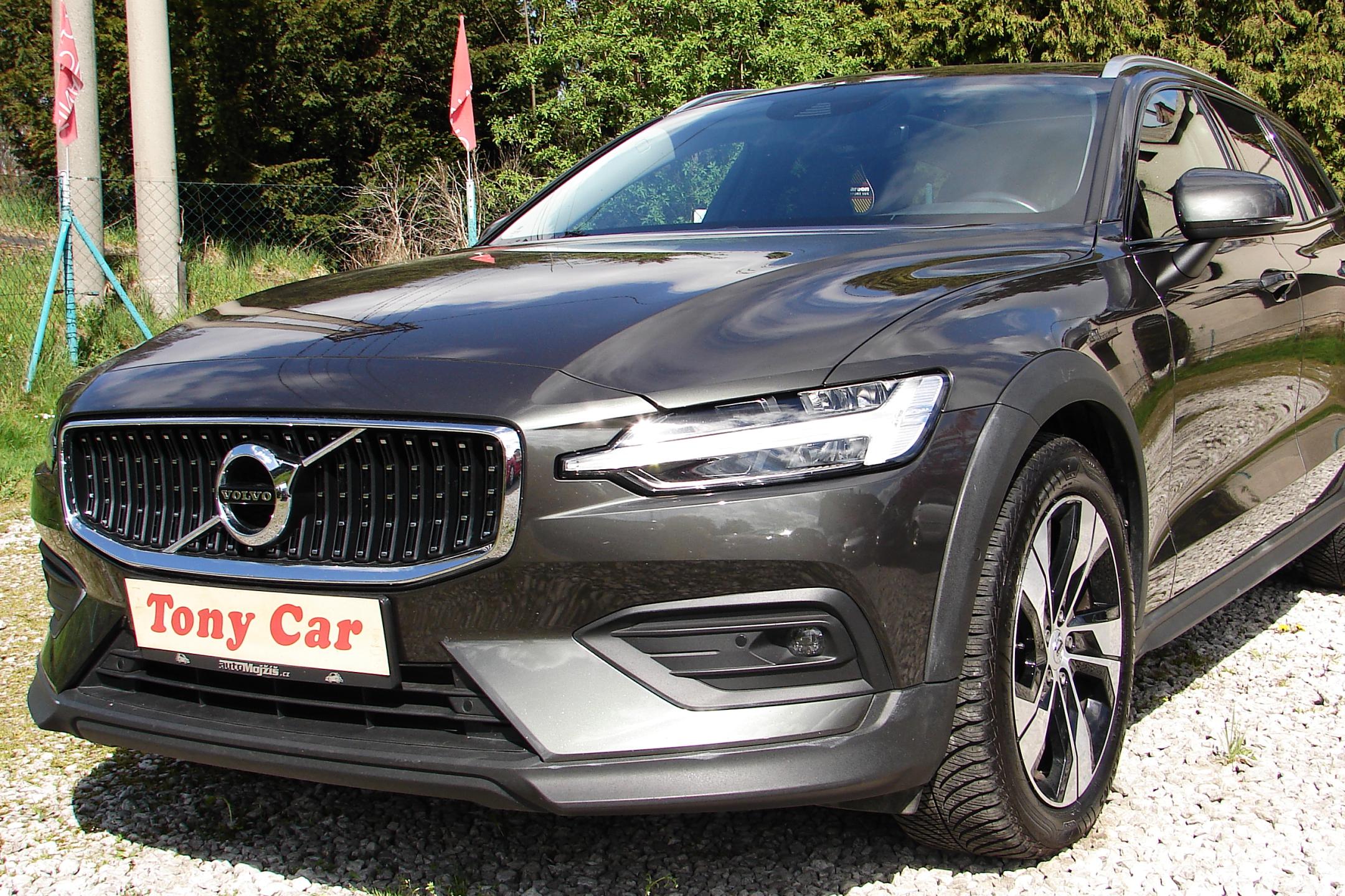 Volvo V60 CC 2.0B4 TT AWD MildHybrid 8AT