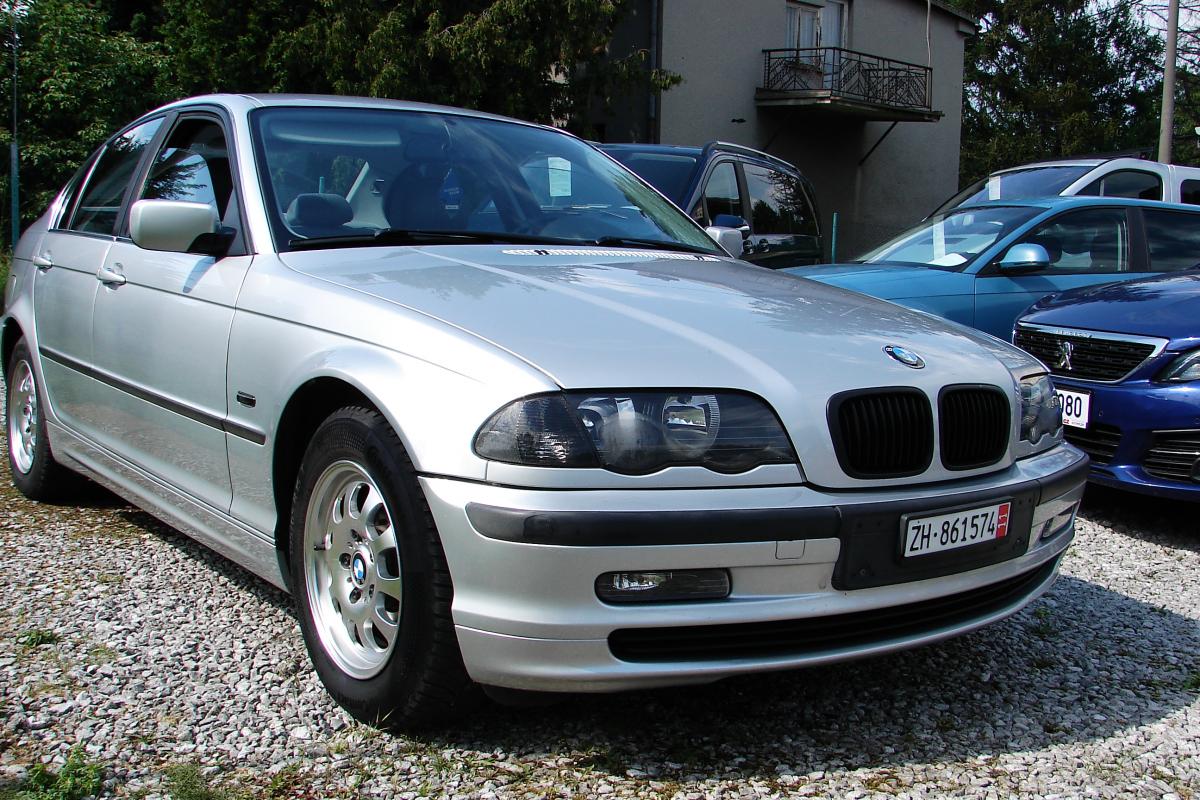 BMW Řada 3 323 2.5i L6 170PS KLIMA Kůže
