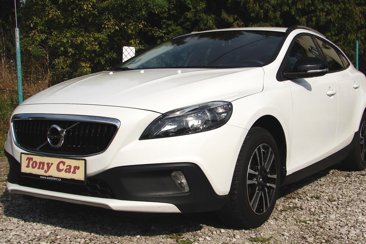 Volvo V40 2.0D 16V 120PS Cross Country
