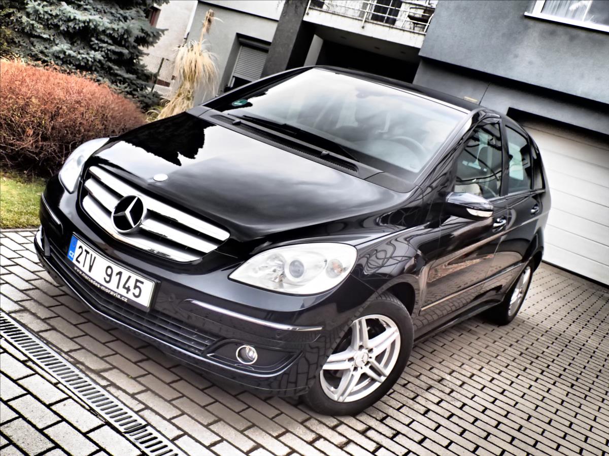 Mercedes-Benz Třídy B 1,7 Tažné, Klima
