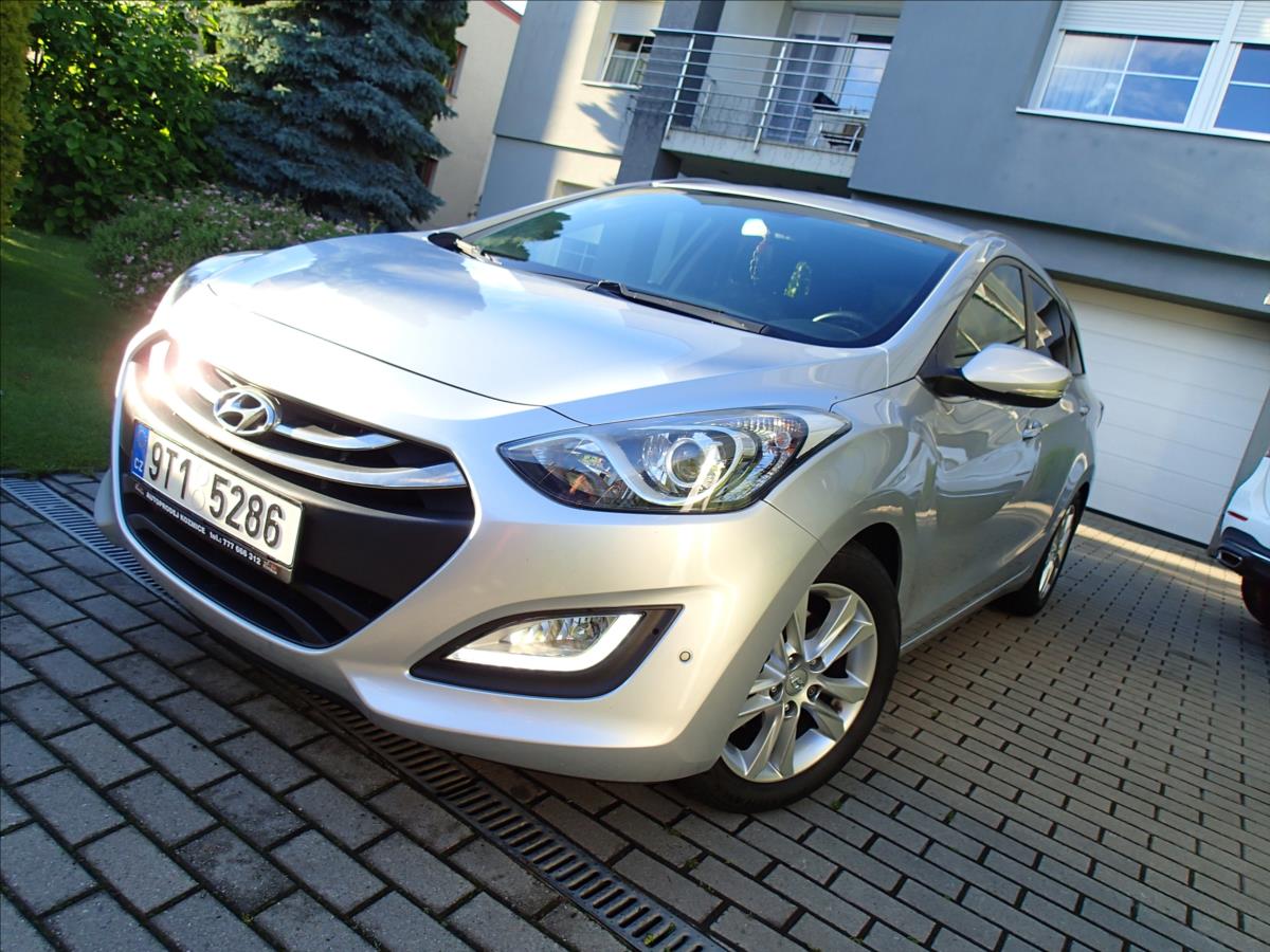 Hyundai i30 1,6 ČR, Klima, Nové STK