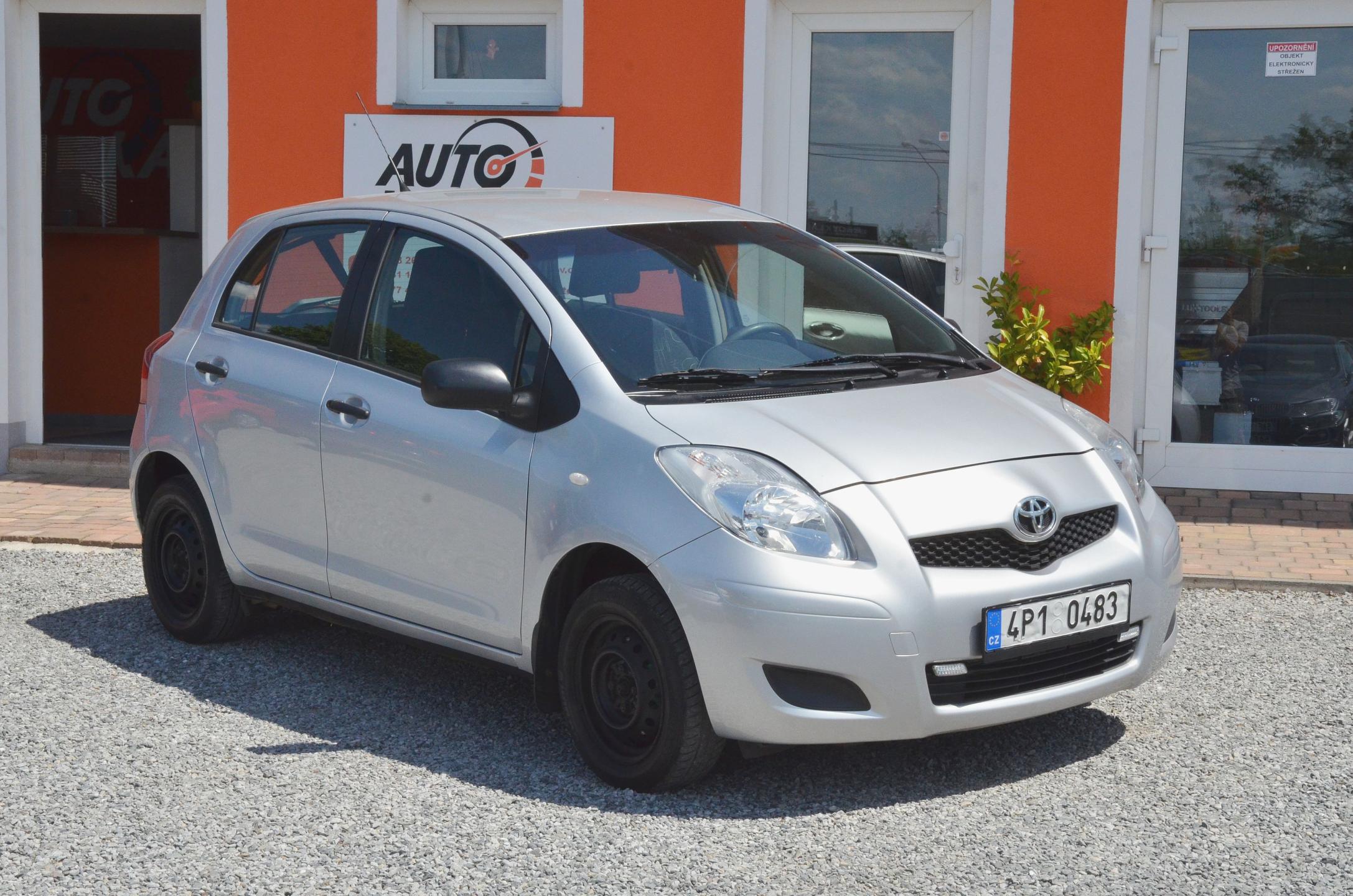 Toyota Yaris 1.0 VVT-i 51kW / ČR