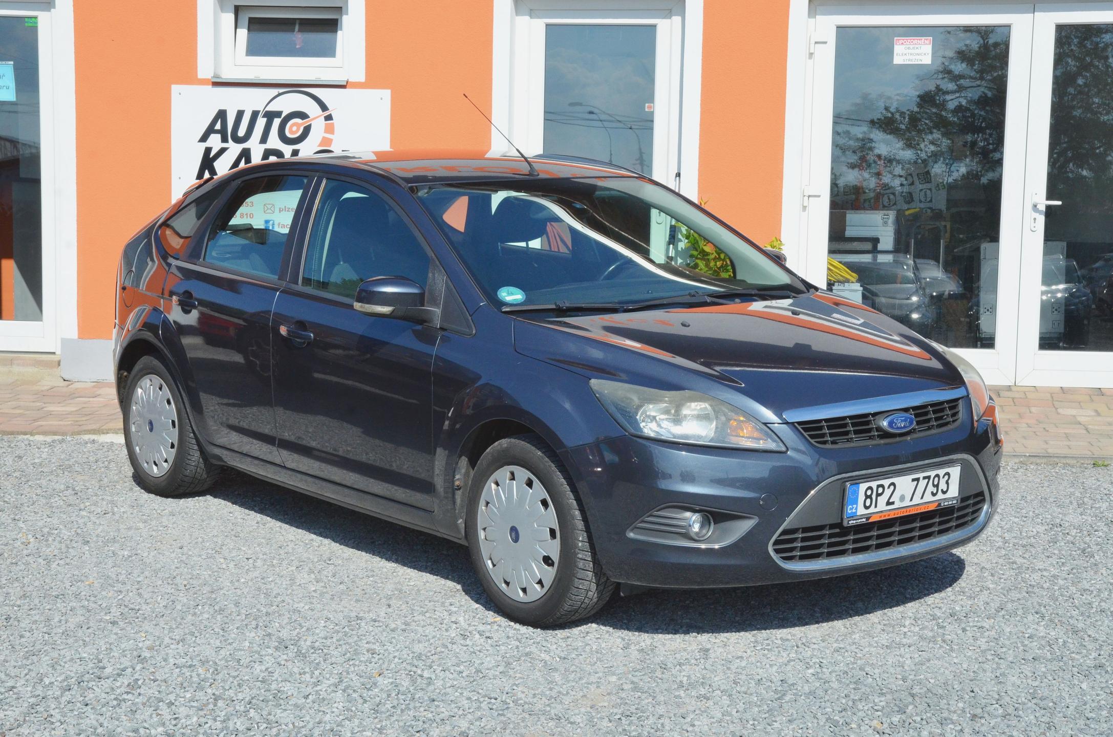 Ford Focus 1.6i 16V 74kW TITANIUM 2x kola