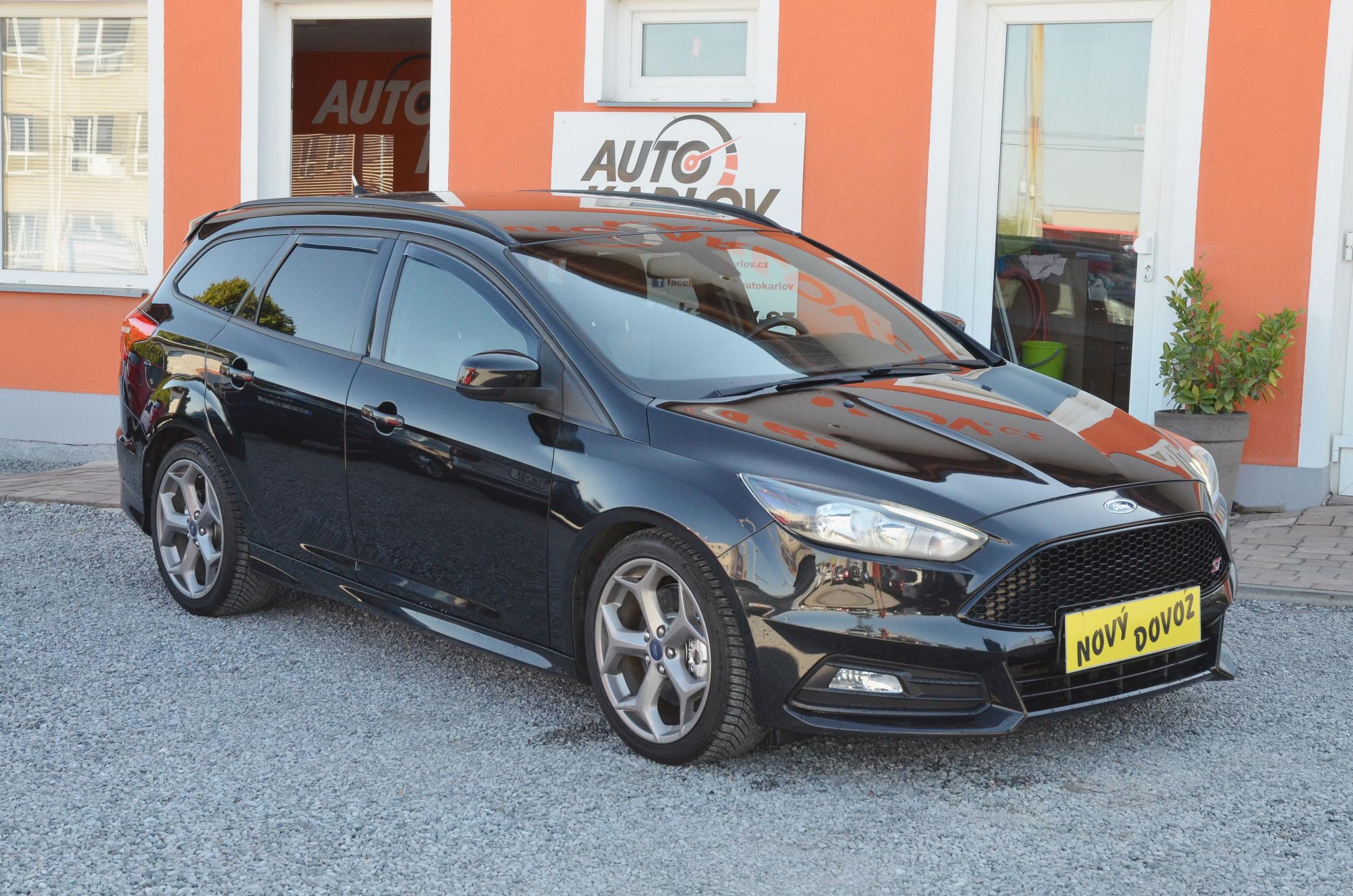 Ford Focus ST 2.0 184kW RECARO - foto 2