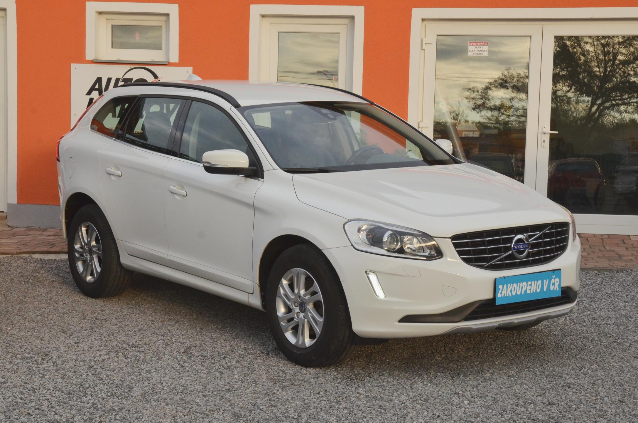 Volvo XC60 2.4 D4 140kW AWD / ČR / TAŽNÉ