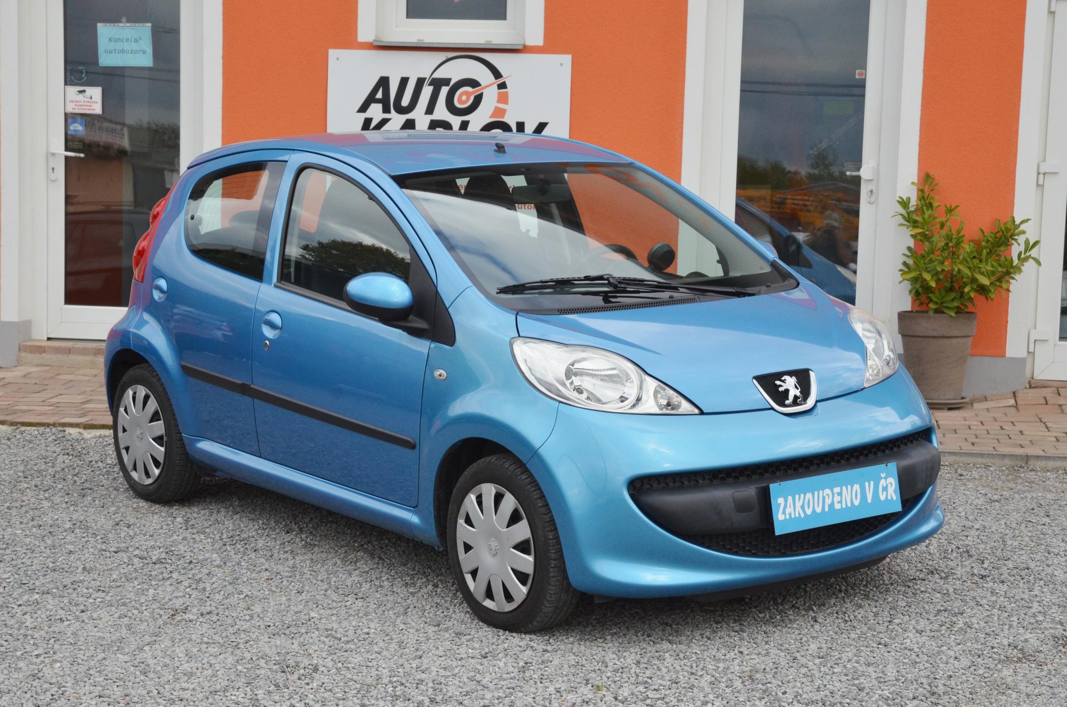Peugeot 107 1.0i 50kW ČR 1.MAJ. / 18.300km