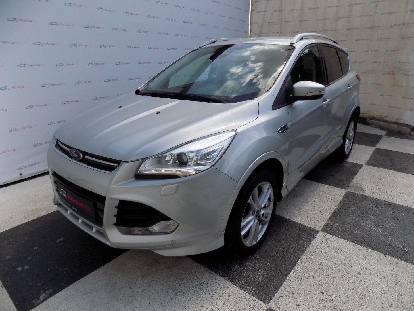 Ford Kuga 2.0TDCi/Individual/AWD/AT/