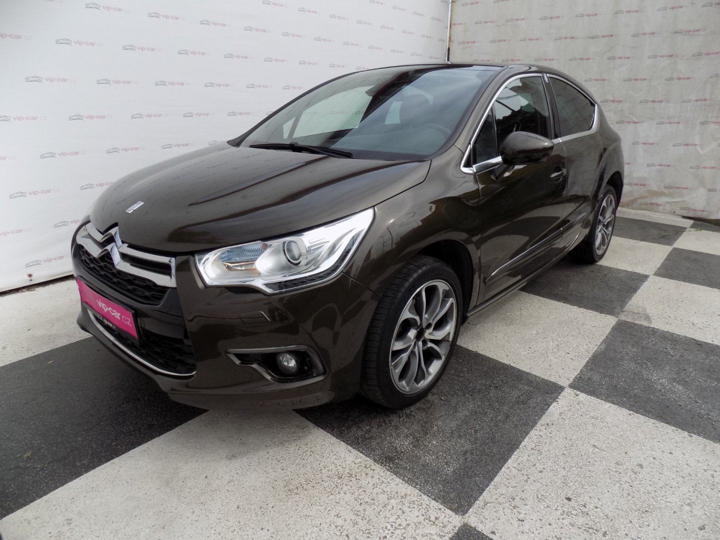 Citroën DS4 2.0HDi/1.Maj.ČR/LED/DPH/
