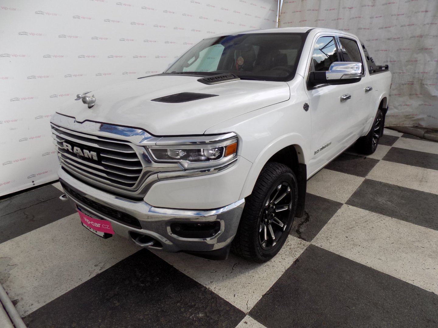 Dodge RAM 1500 5.7Hemi/Longhorn/Full-LED/LPG/