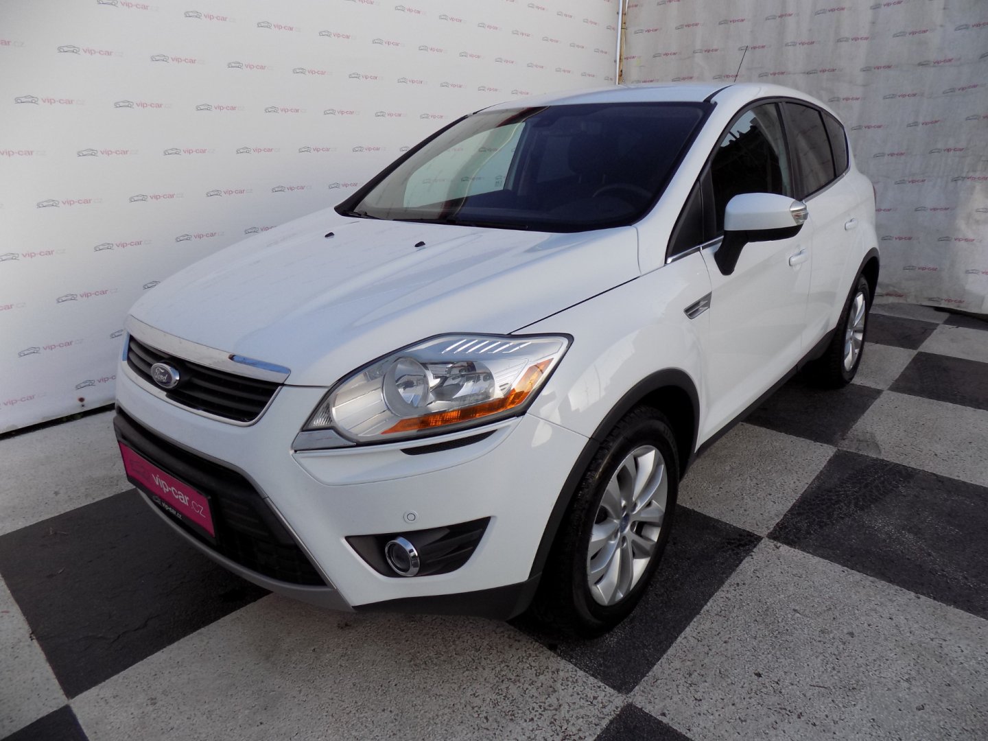Ford Kuga 2.0TDCi/AWD/LED/Klimatizace/