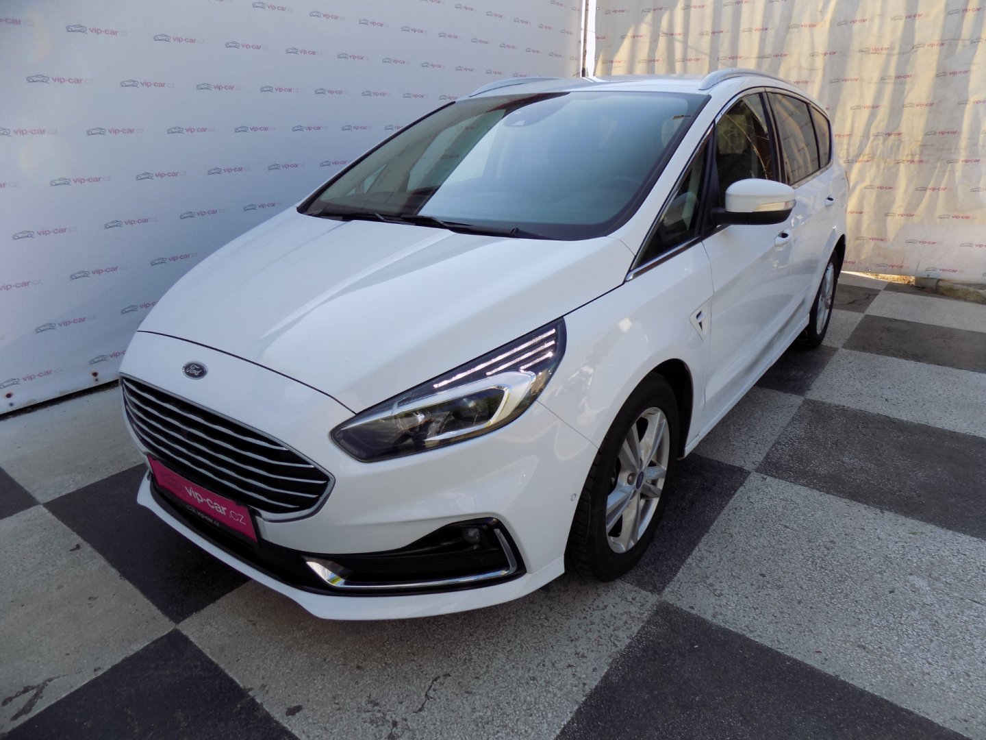 Ford S-MAX 2.0TDCi/Titanium/AT/LED/