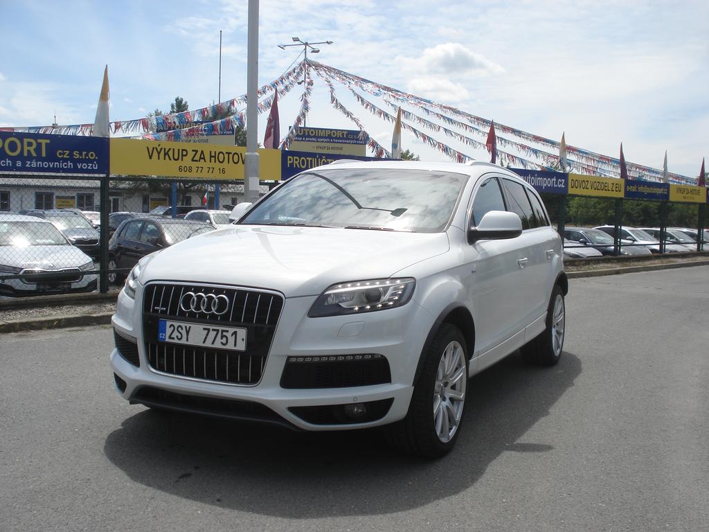 Audi Q7 4.2 TDi V8 S-Line ČR