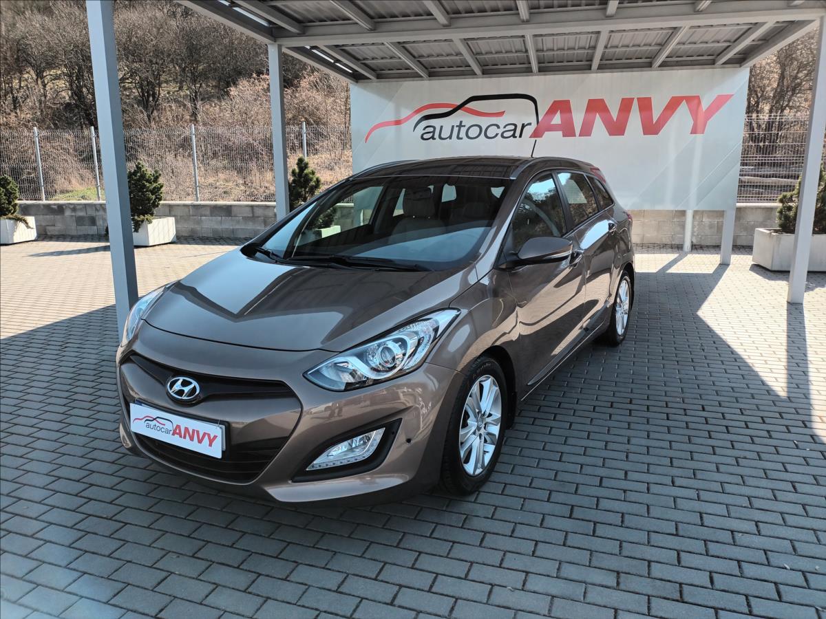 Hyundai i30 1,6 GDI,99 kW,AT,ČR,1MAJ,NAVI,