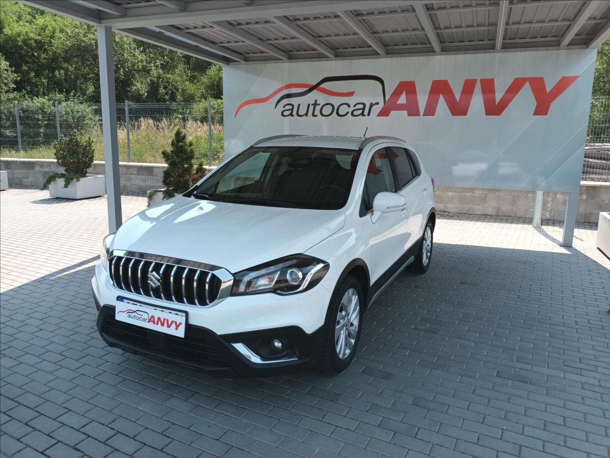 Suzuki SX4 S-Cross 1,4 ,103kw,ČR,1MAJ,LED,TAŽNÉ,