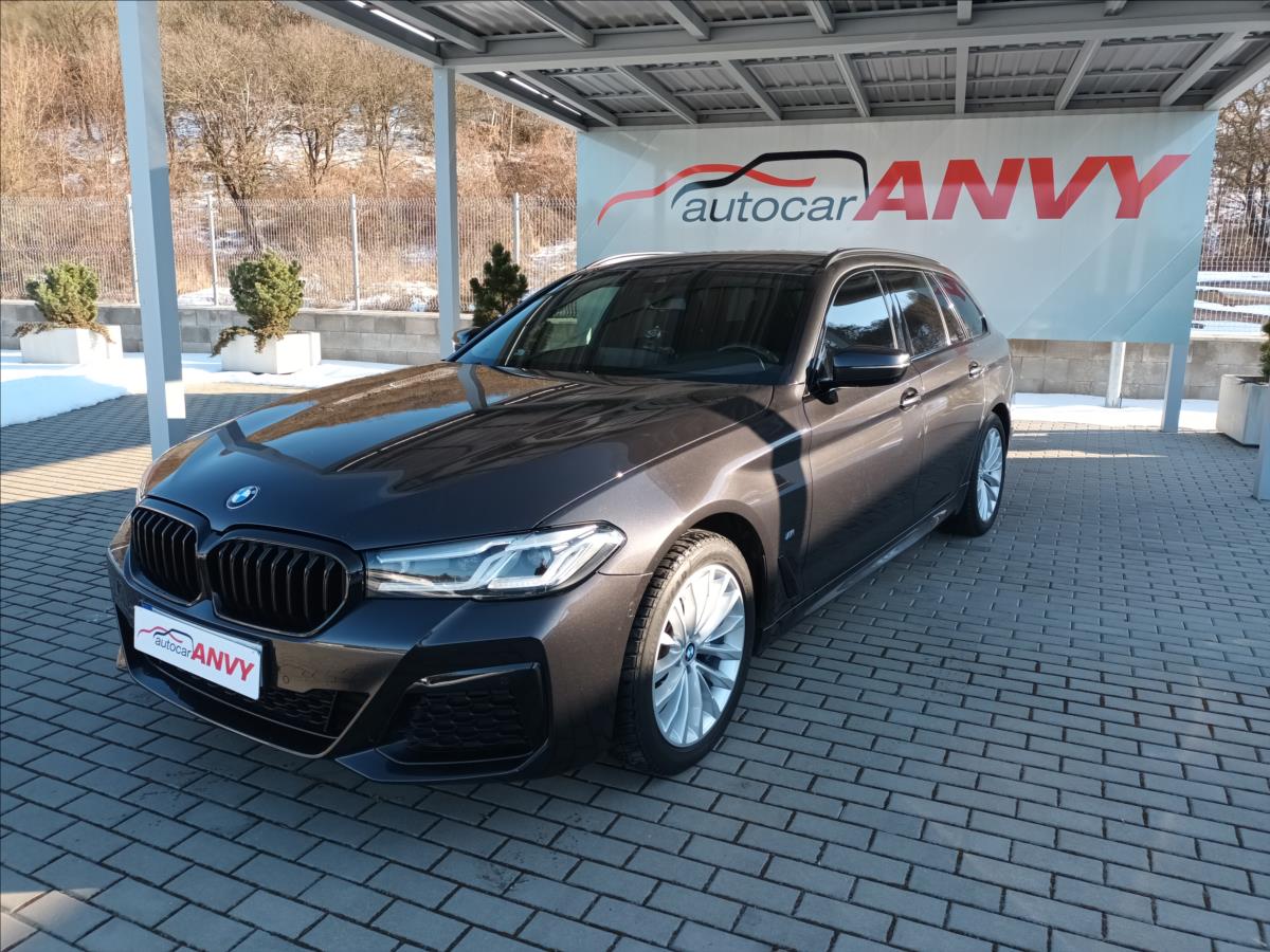 BMW Řada 5 2,0 520d,xDrive,M-PAK,,ČR,1MAJ