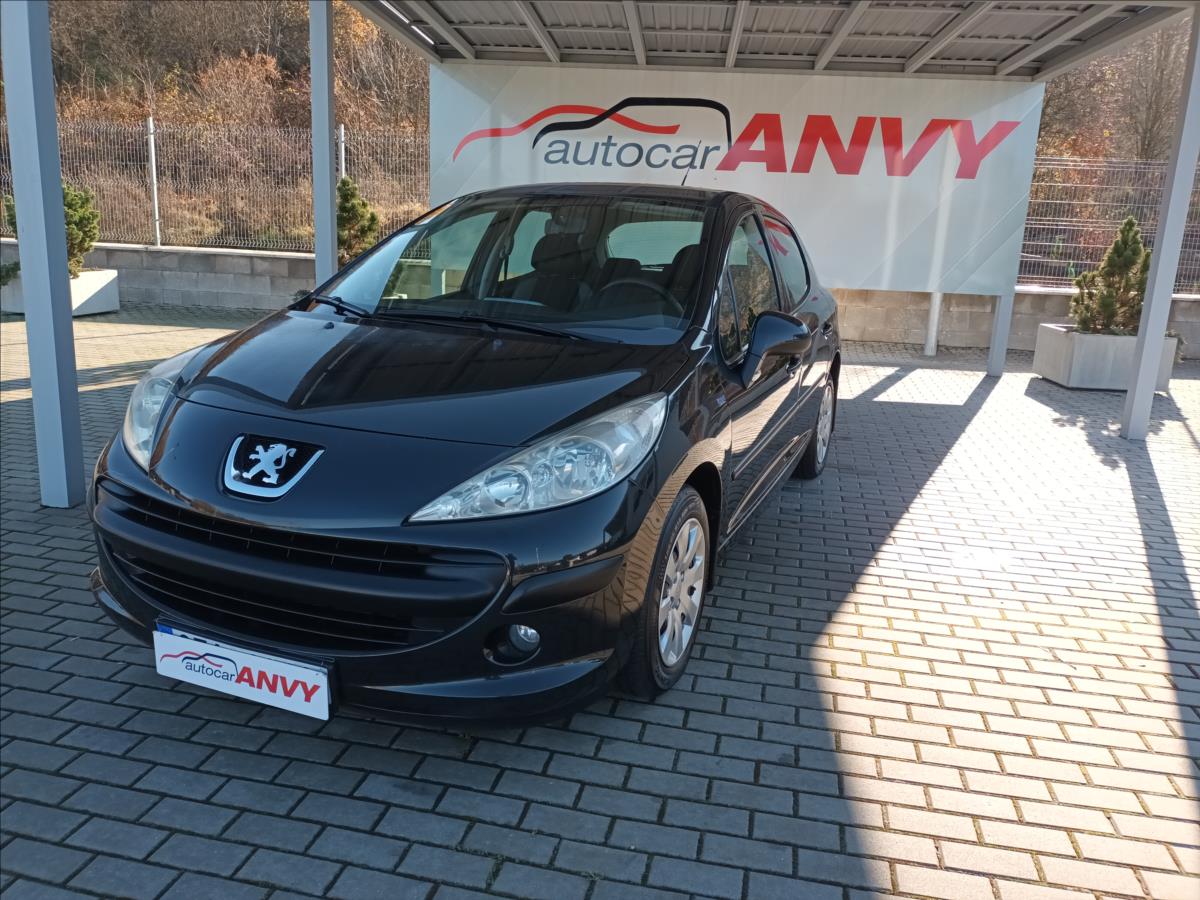 Peugeot 207 1,4 i,54kw,ČR,KLIMA,ROZVODY