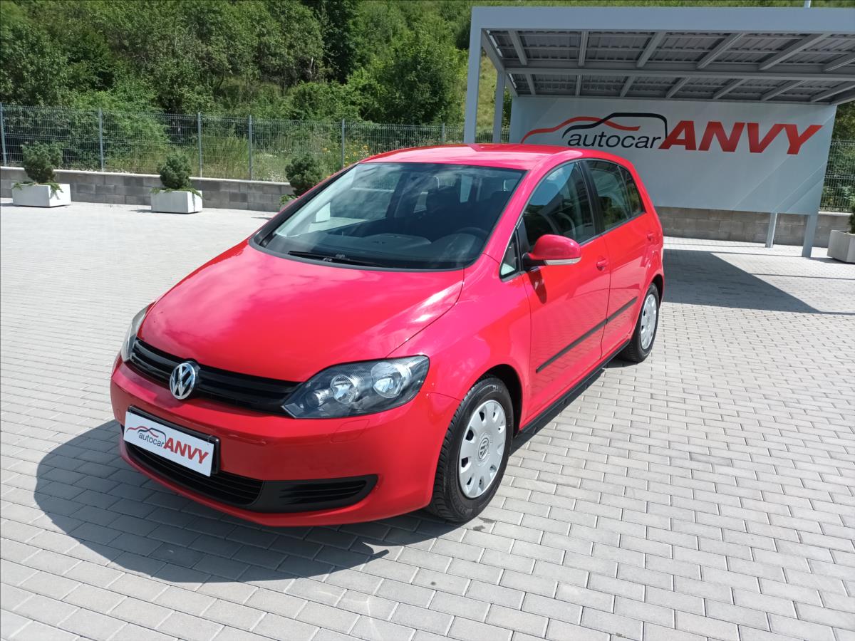 Volkswagen Golf Plus 1,6 TDI,66KW,SERVISKA,TAŽNÉ
