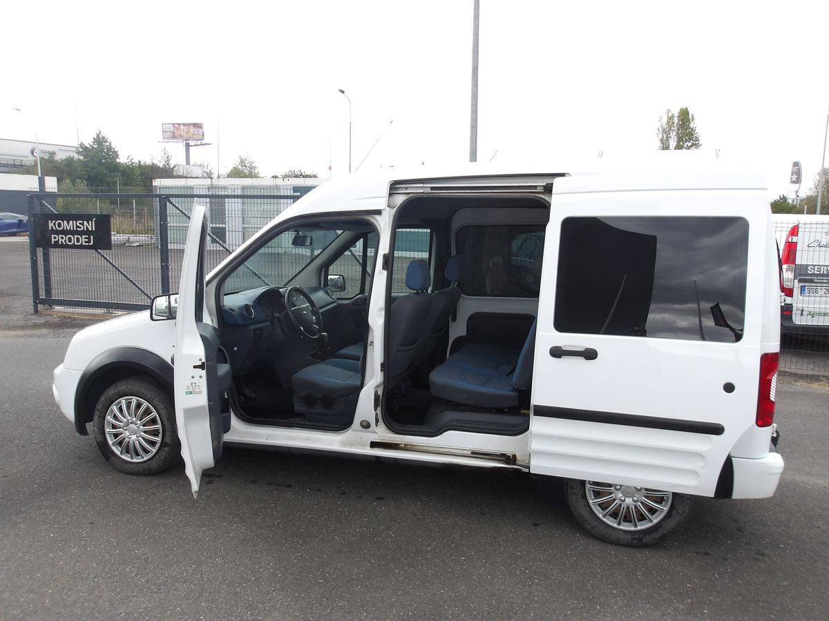 Ford Transit Connect 1,8TDCi L1H2 ČR NAJ.179000km !