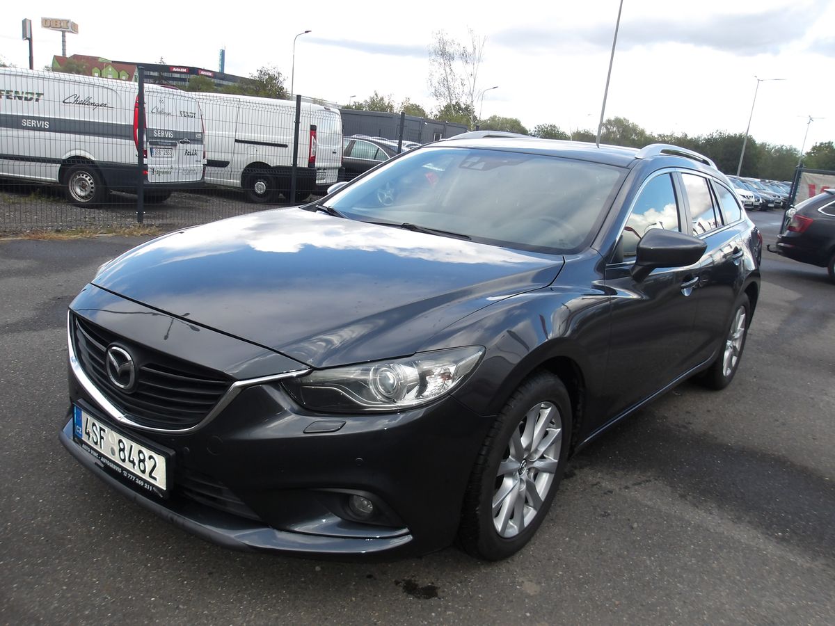 Mazda 6 2,2D PO ROZVODECH !