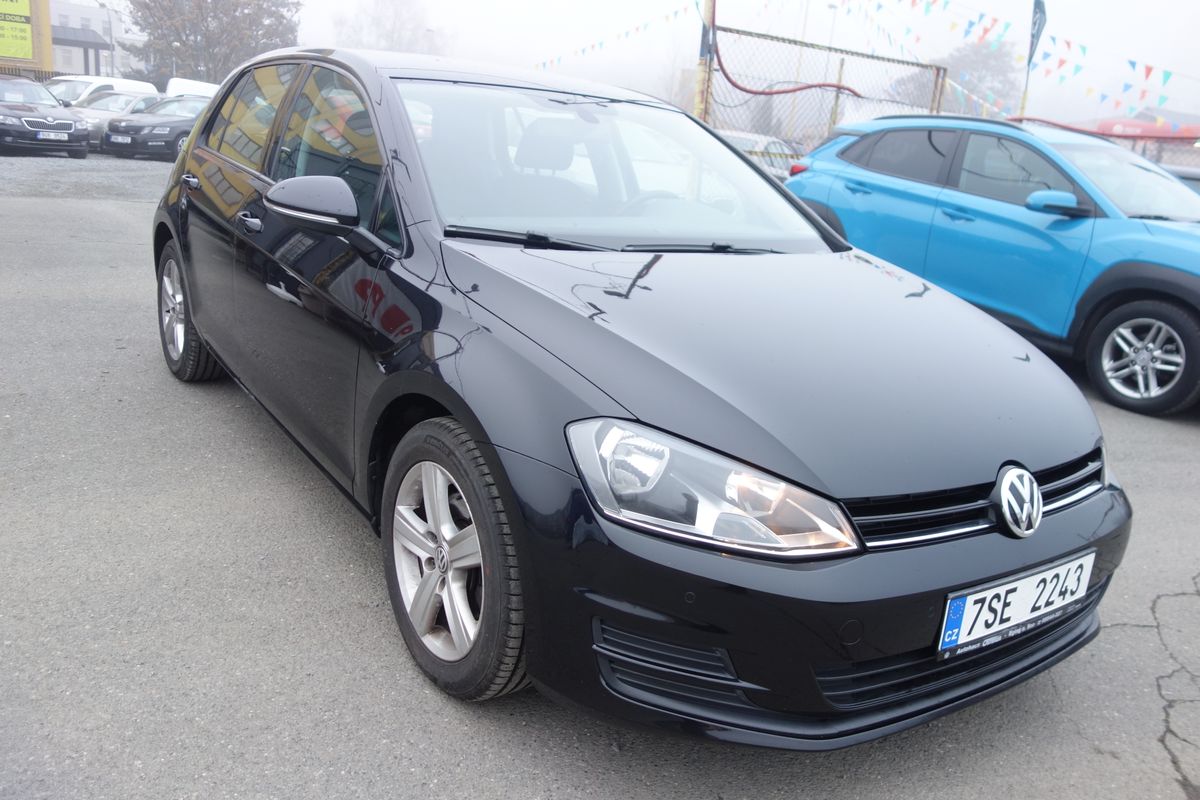 Volkswagen Golf VII 1,2TSi KRASAVEC !!!