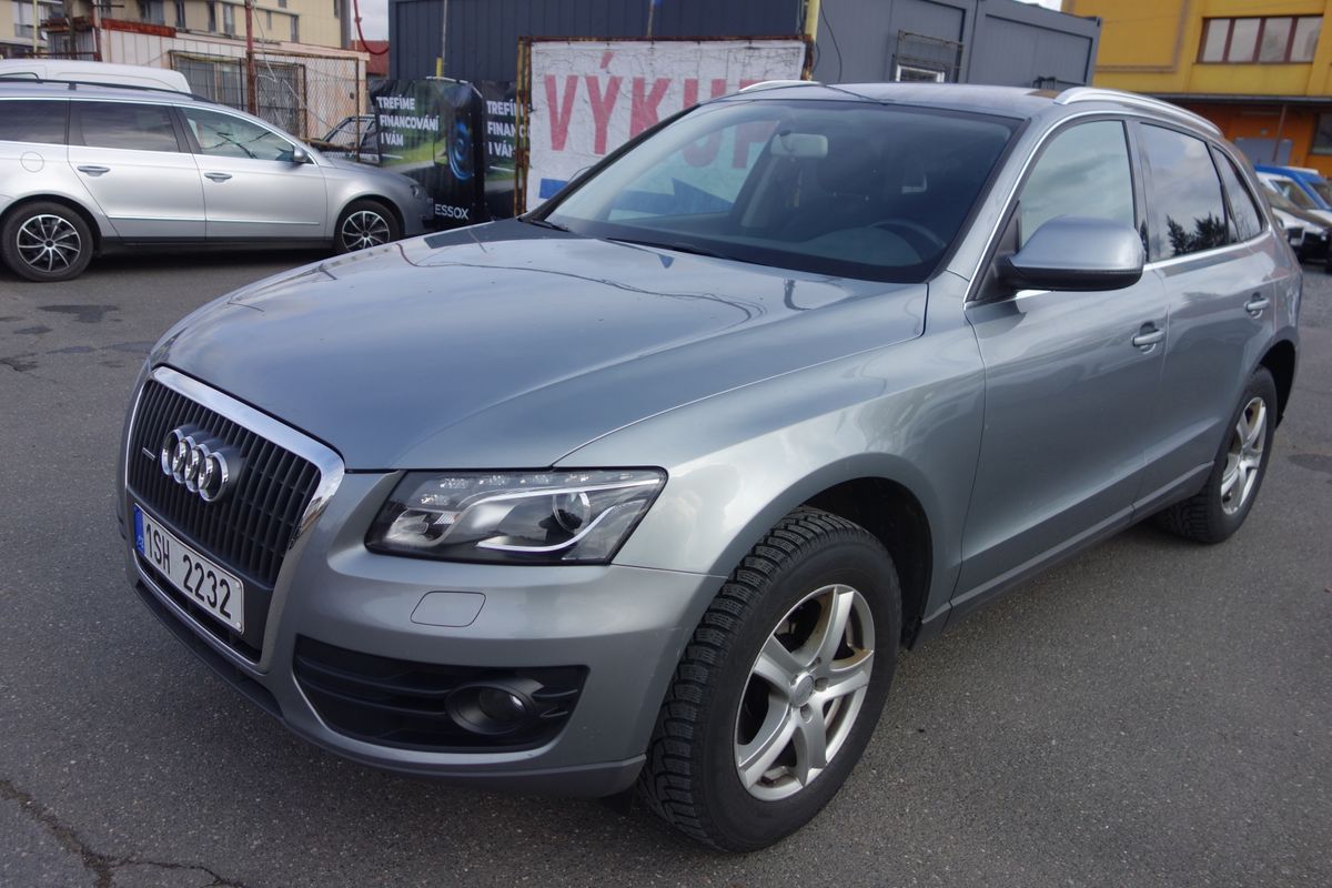 Audi Q5 2.0 TDI 4x4 Nové v ČR! I.maj!