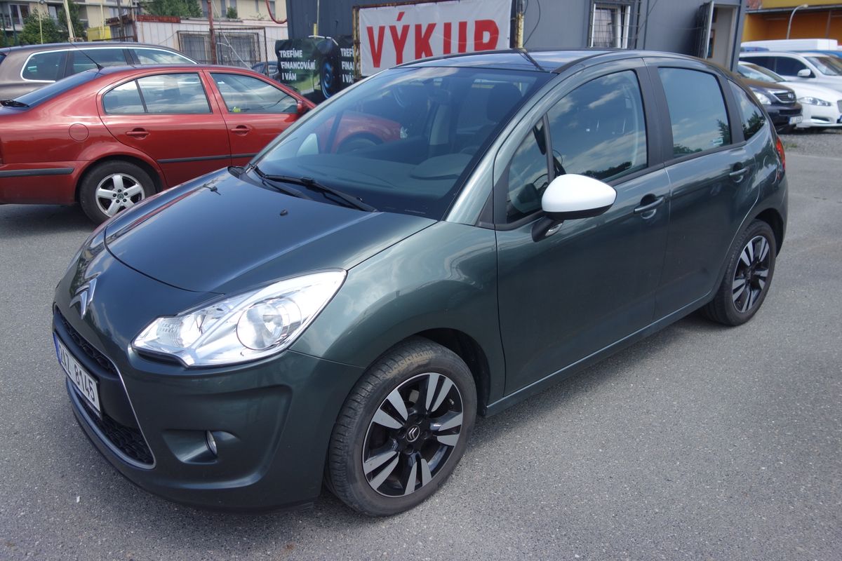 Citroën C3 1,4i 54kW ČR! 2xkola!Serv.kn!